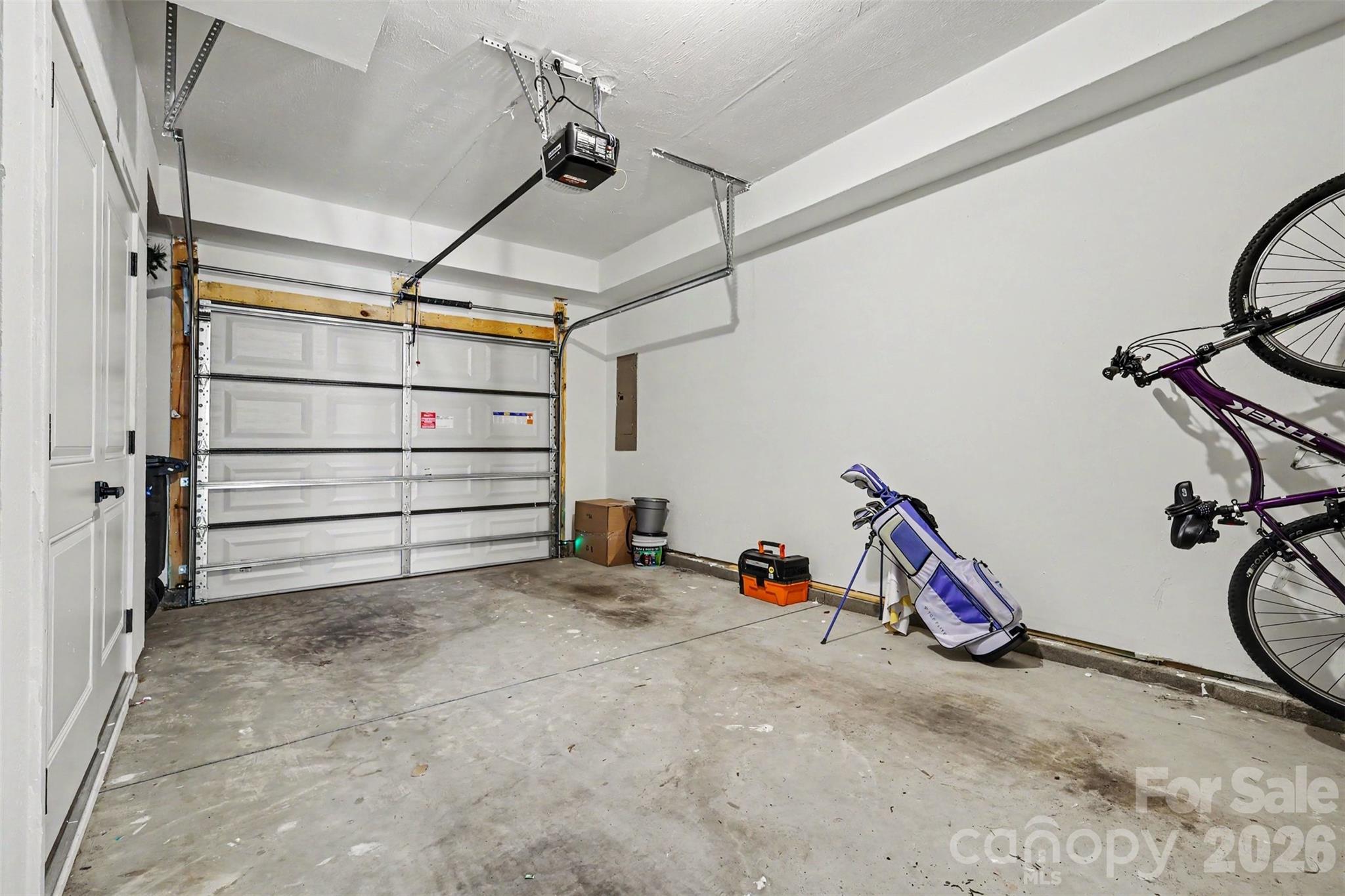 1018 Simcoe Lane