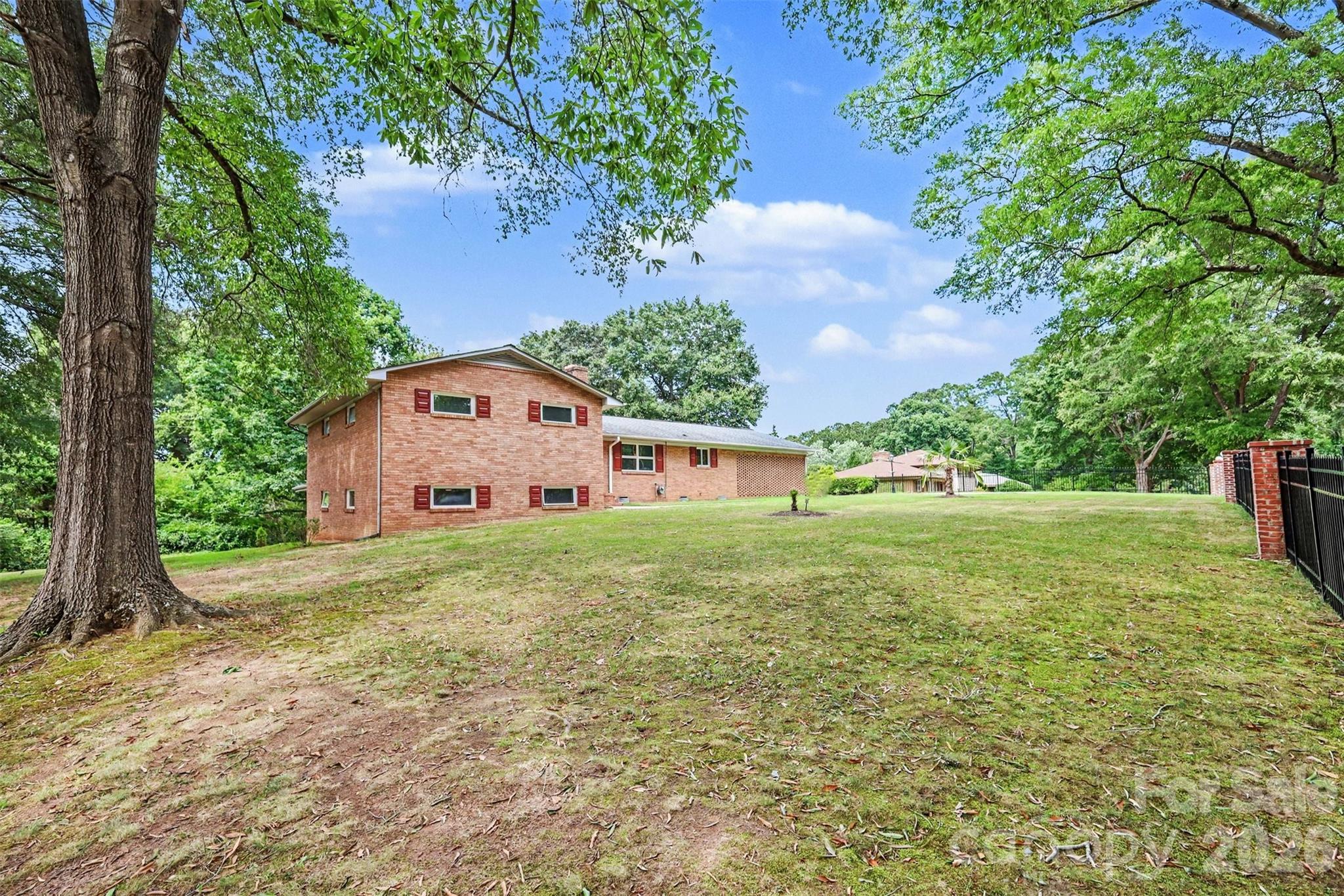 298 Enwood Drive