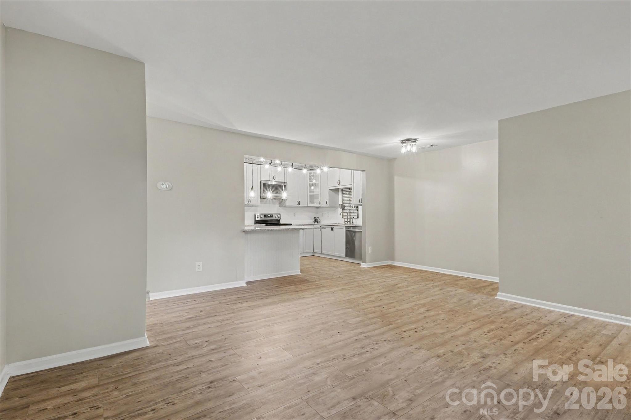 1001 Churchill Downs Court