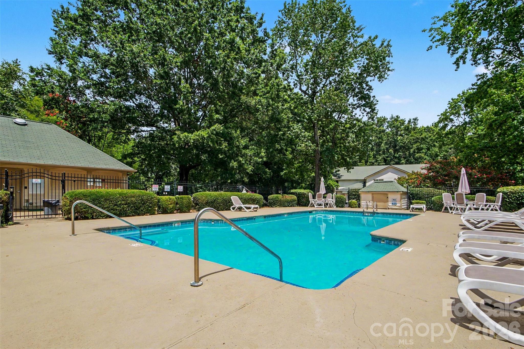 1001 Churchill Downs Court
