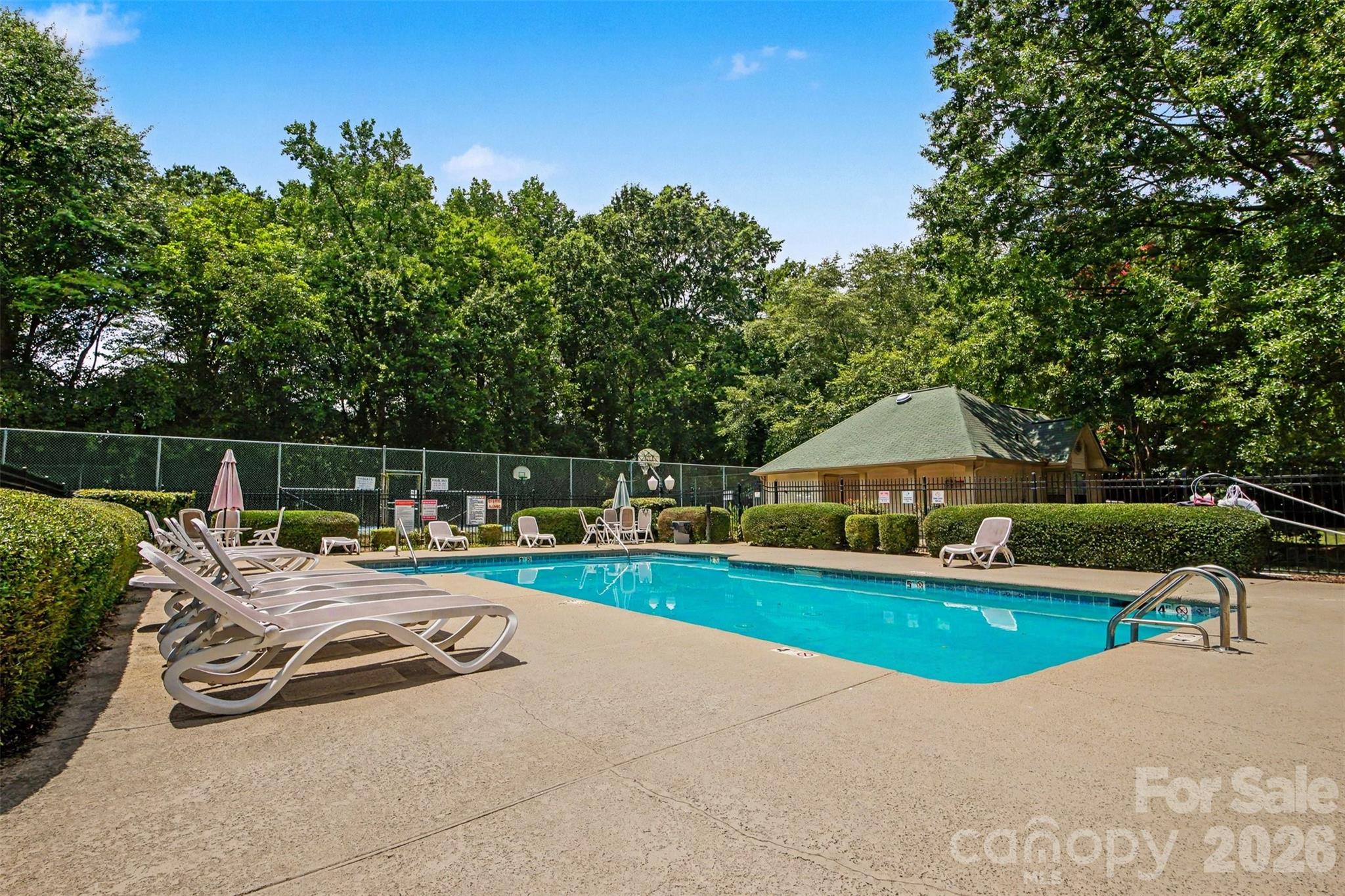 1001 Churchill Downs Court