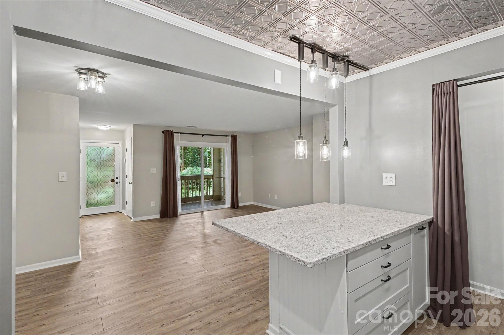 1001 Churchill Downs Court