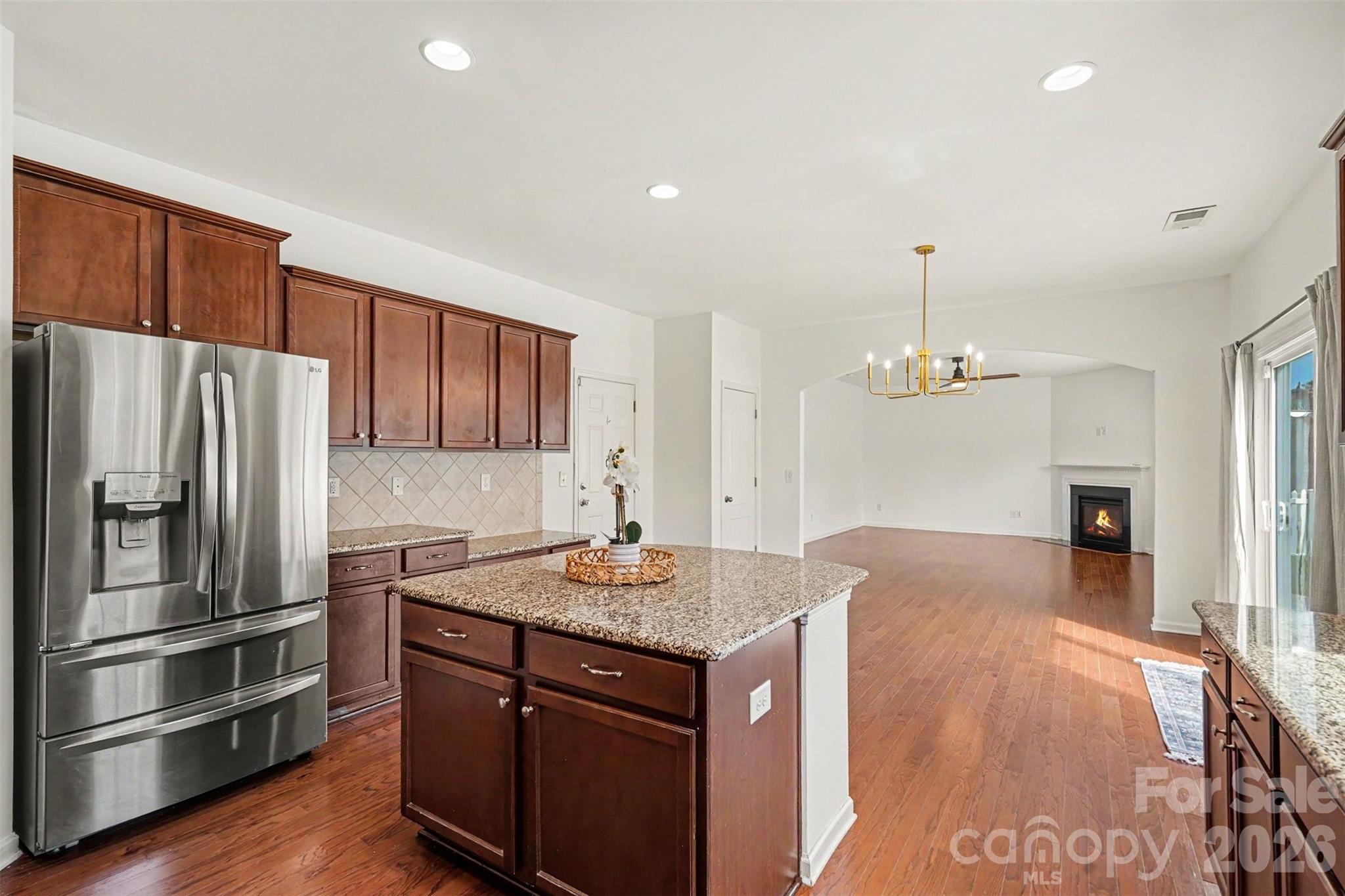 5810 Castlecove Road