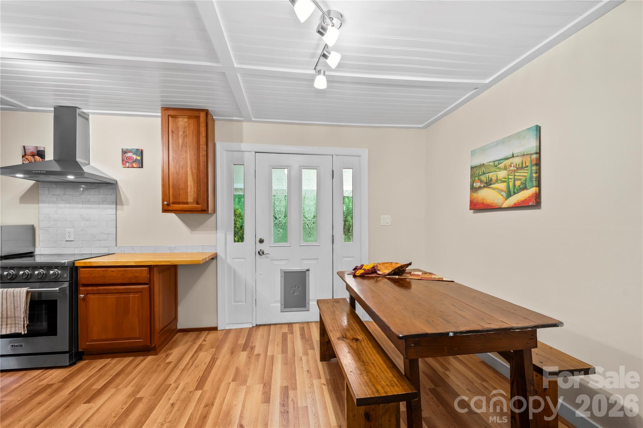 2879 Chandler Creek Road