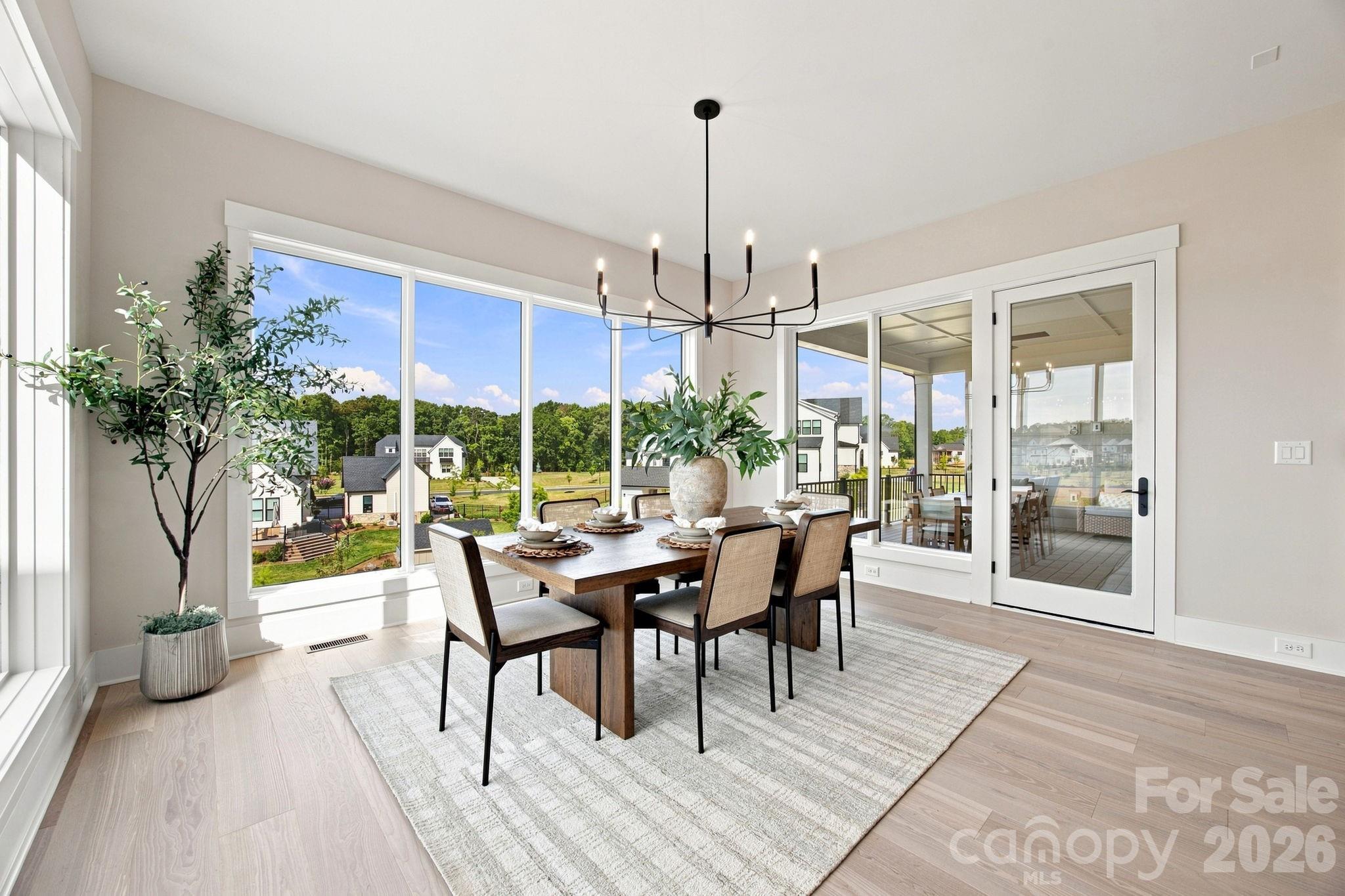 1121 Mesa Way Unit: 43