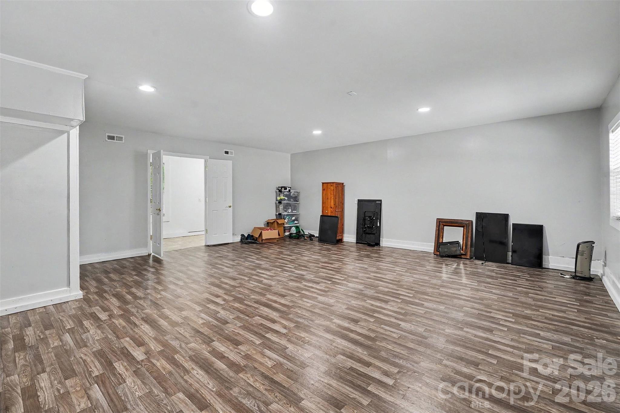 502 Cedarwood Drive