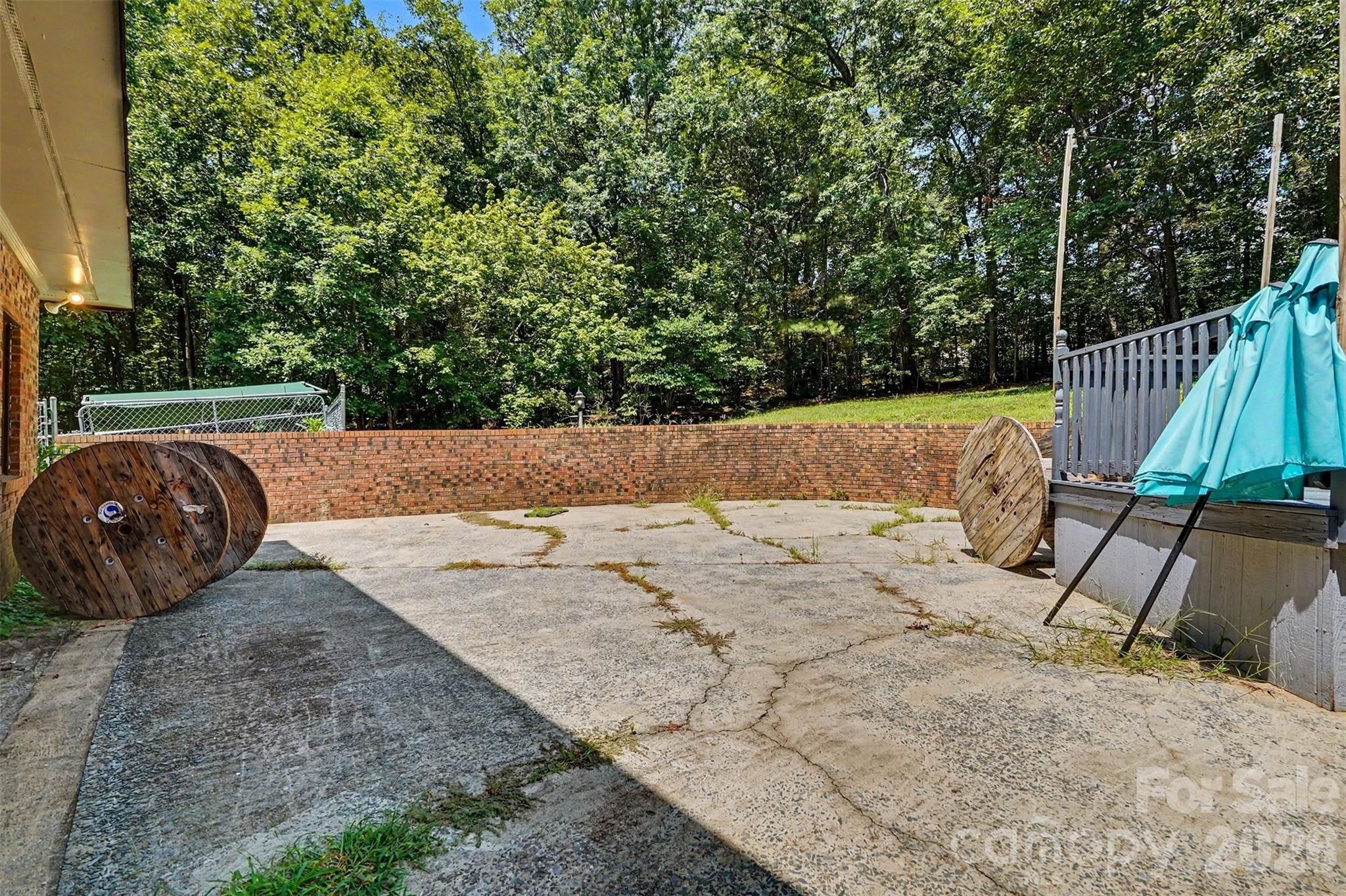 502 Cedarwood Drive