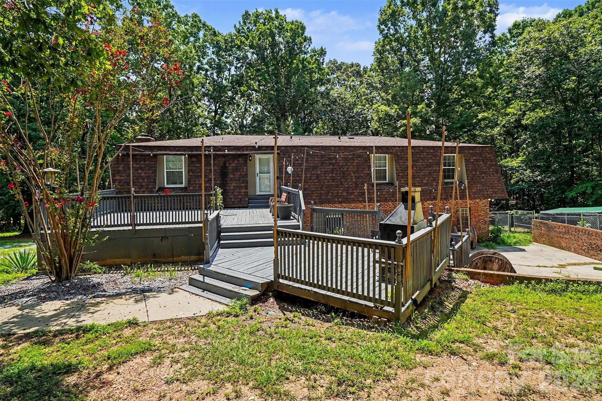 502 Cedarwood Drive