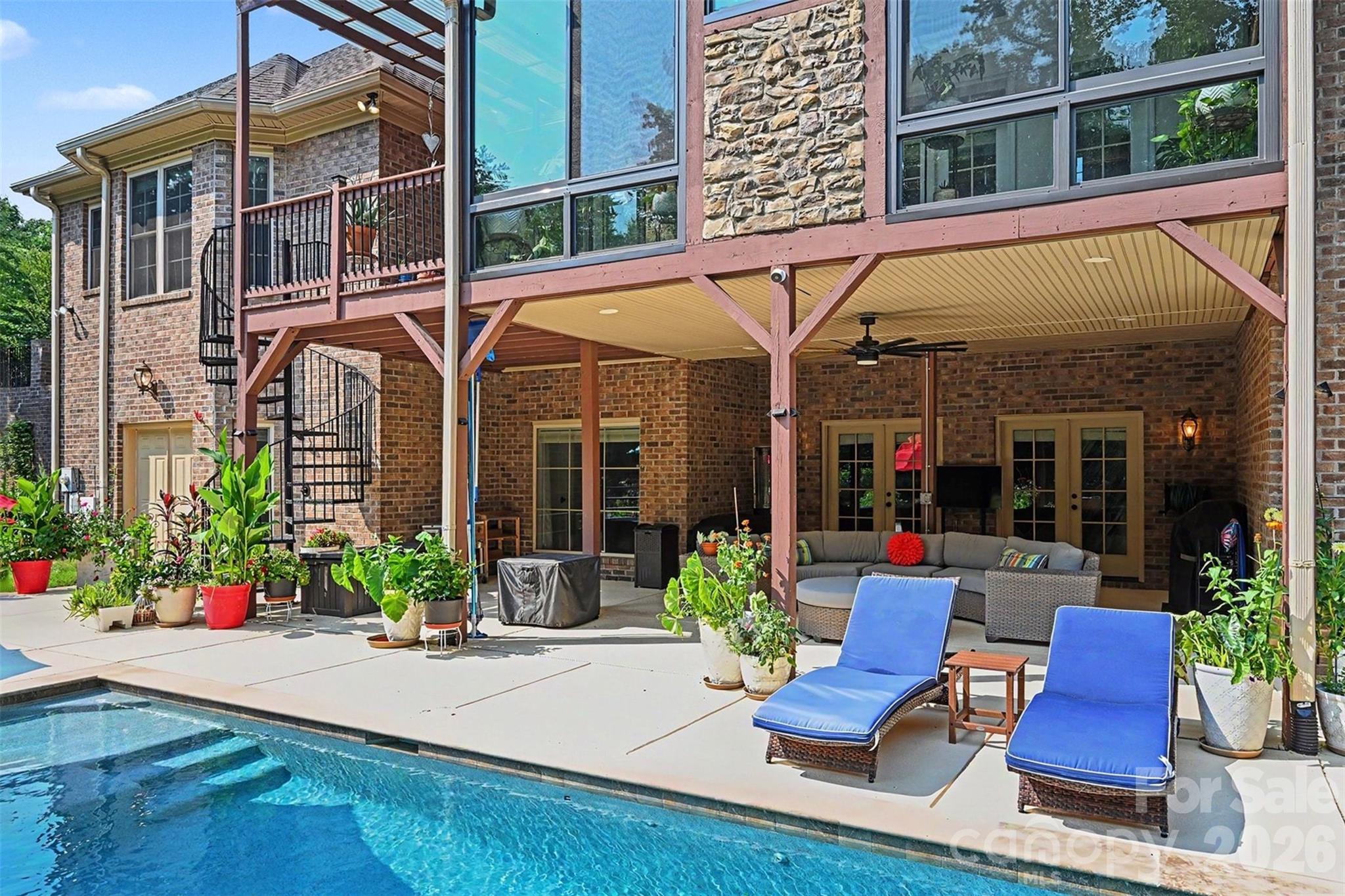 470 Swift Creek Cove
