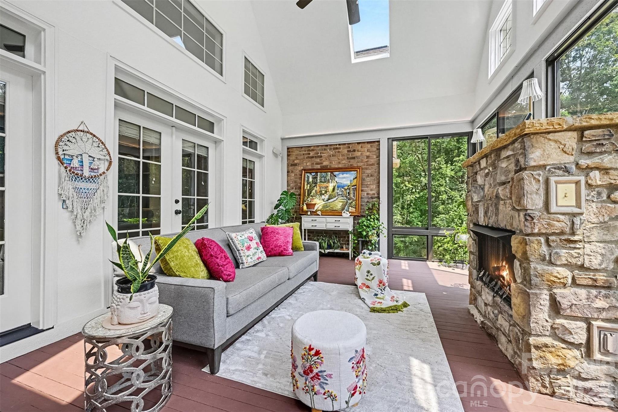 470 Swift Creek Cove