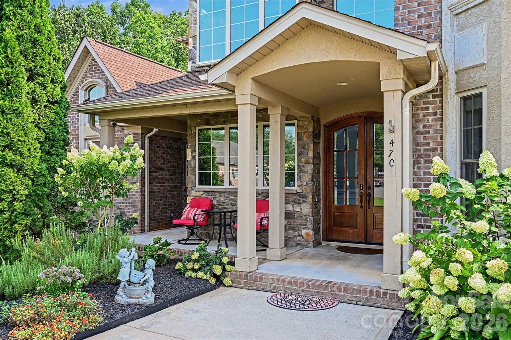 470 Swift Creek Cove