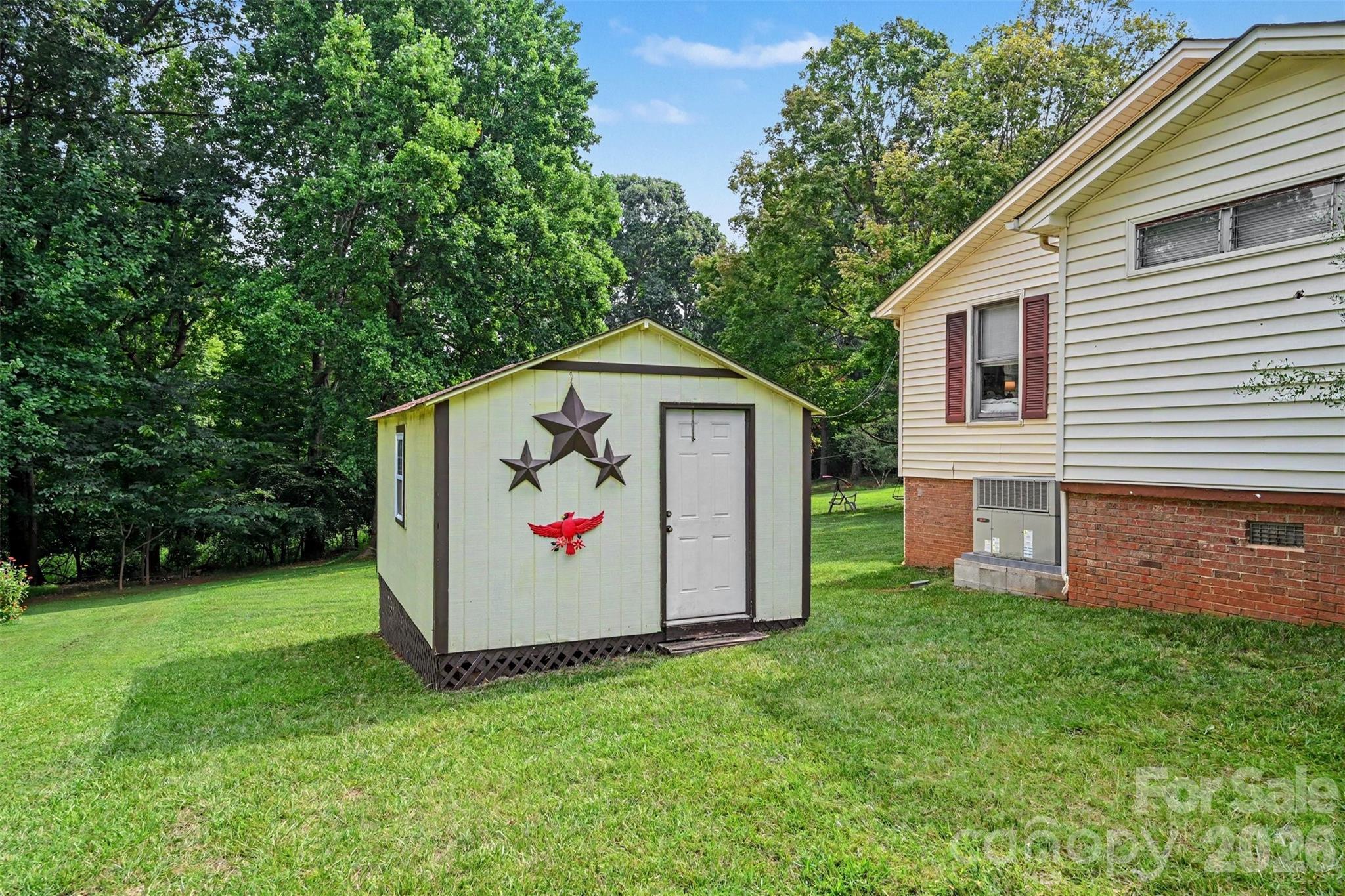 3748 Camp Stewart Road