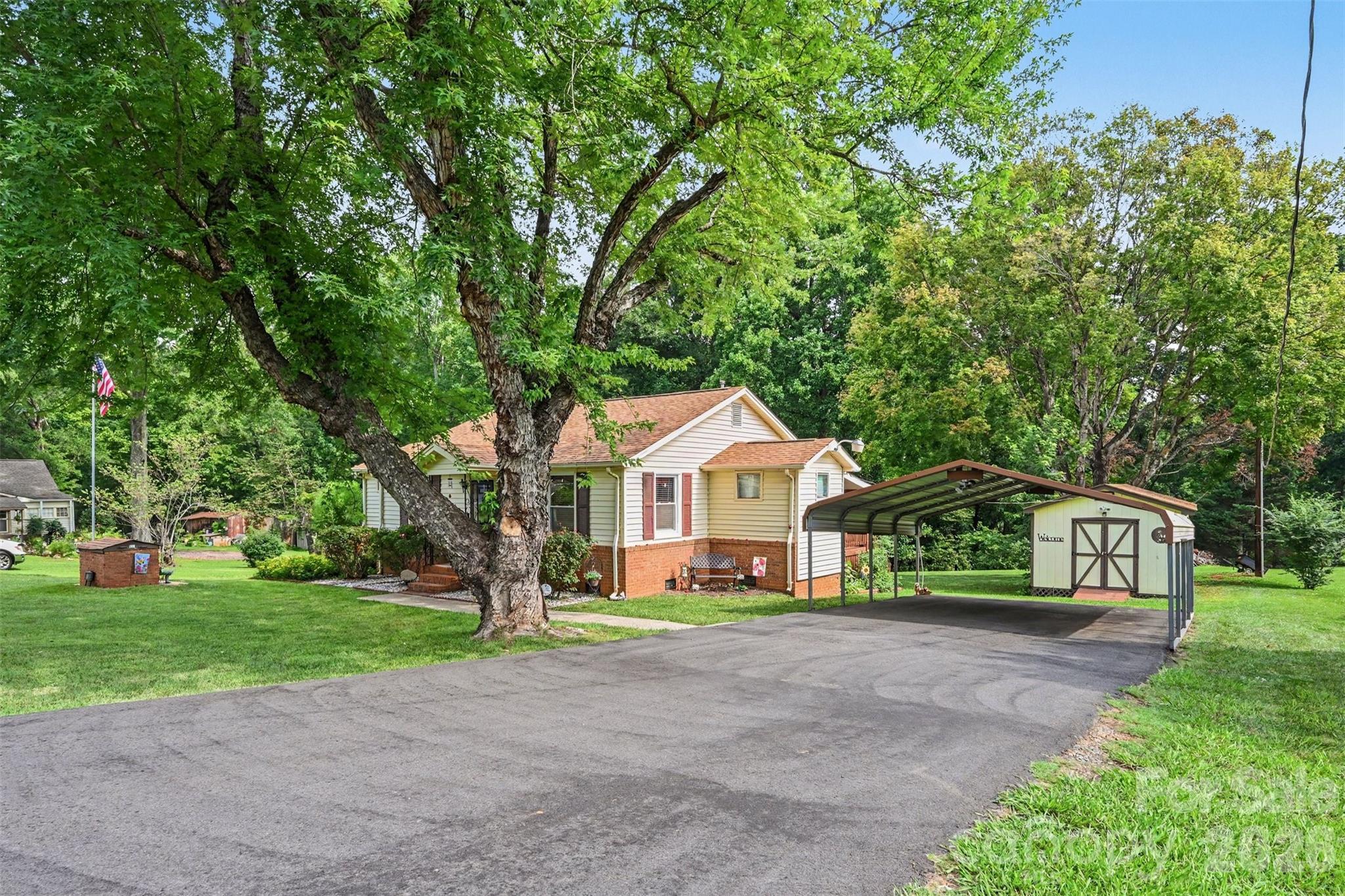 3748 Camp Stewart Road