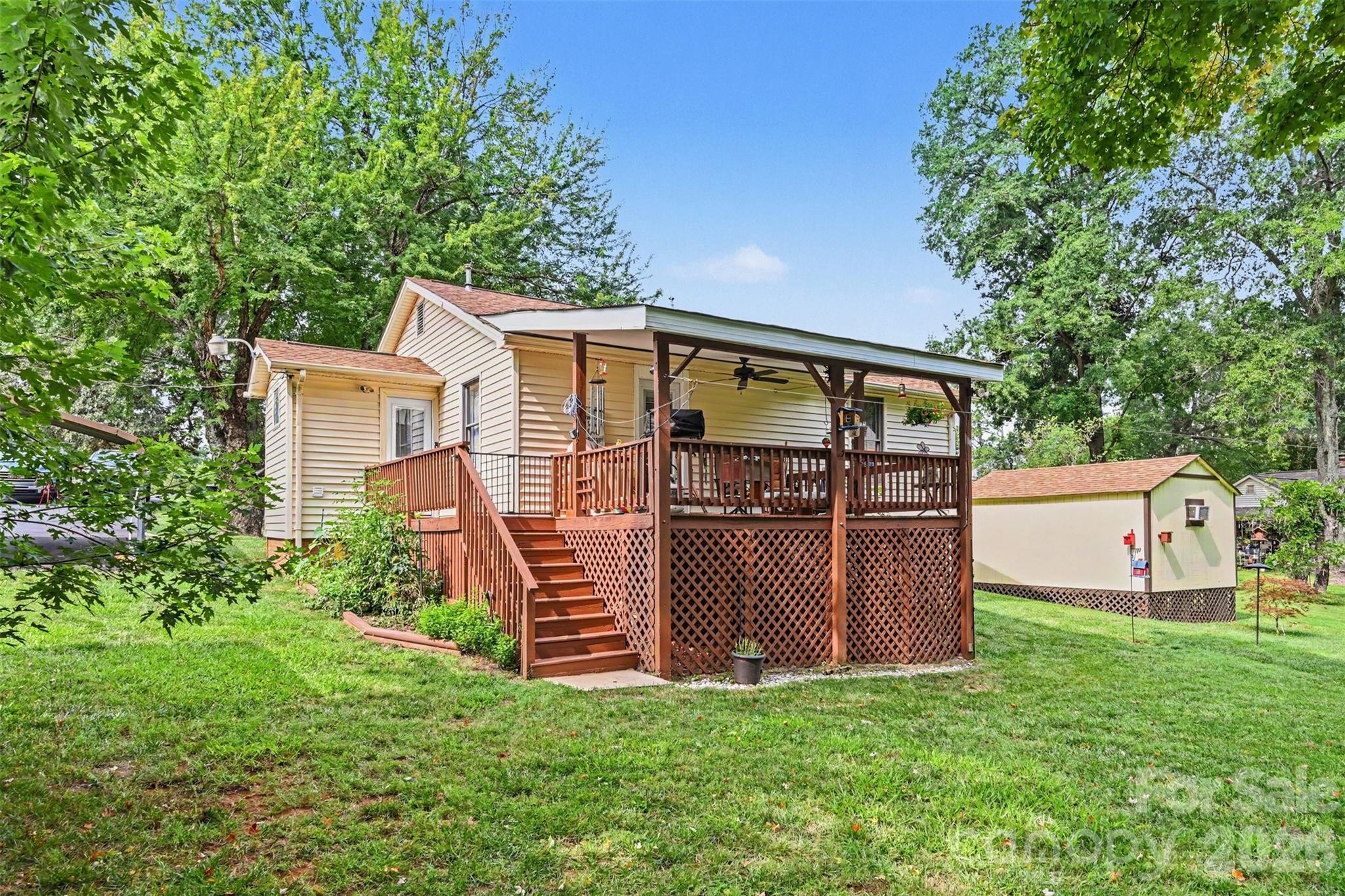 3748 Camp Stewart Road