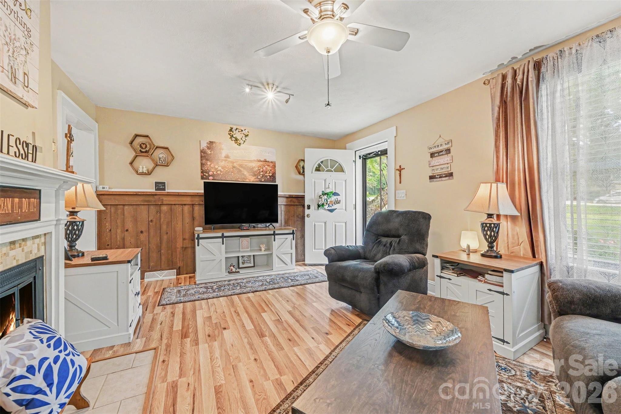 3748 Camp Stewart Road