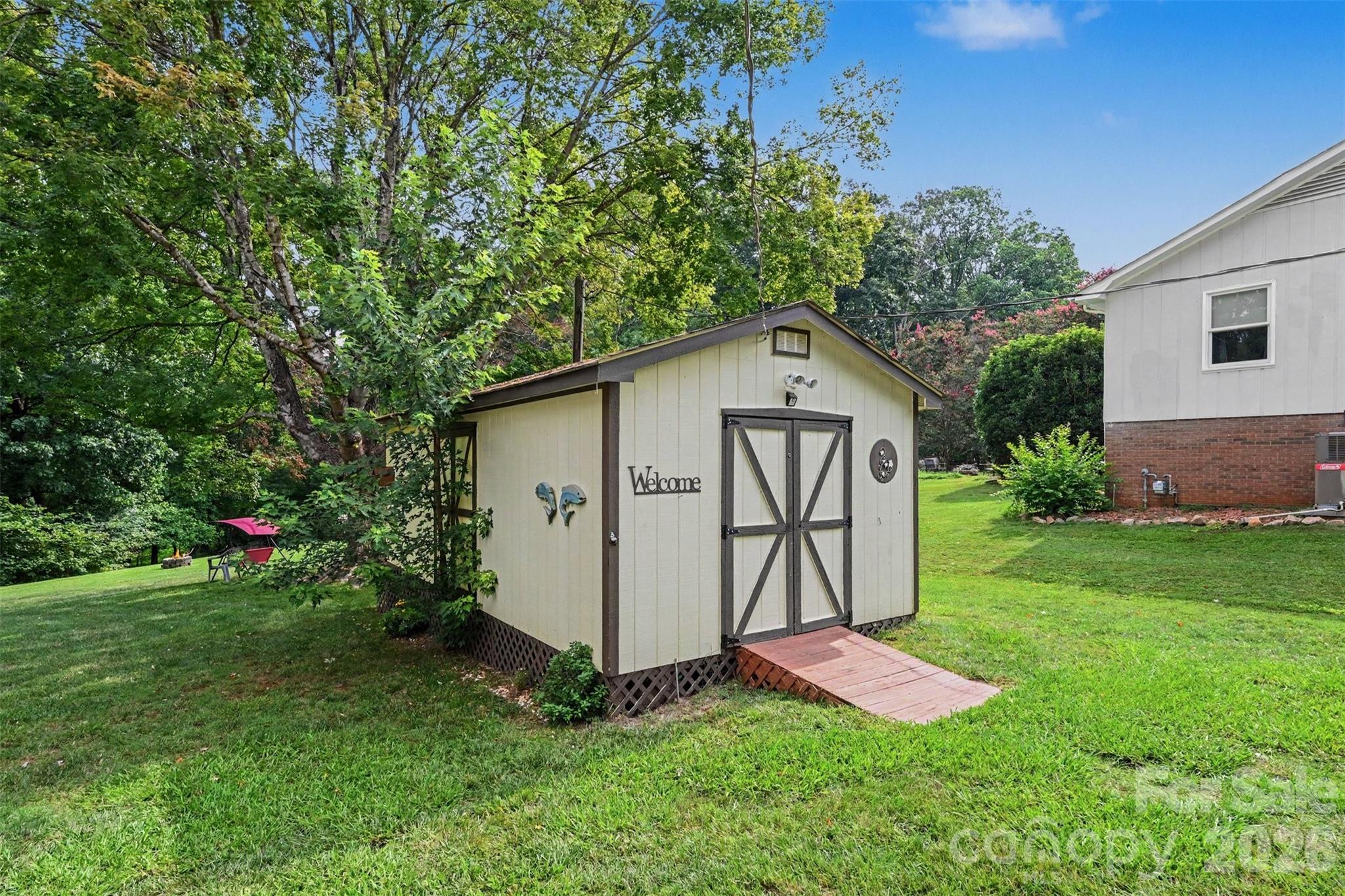 3748 Camp Stewart Road