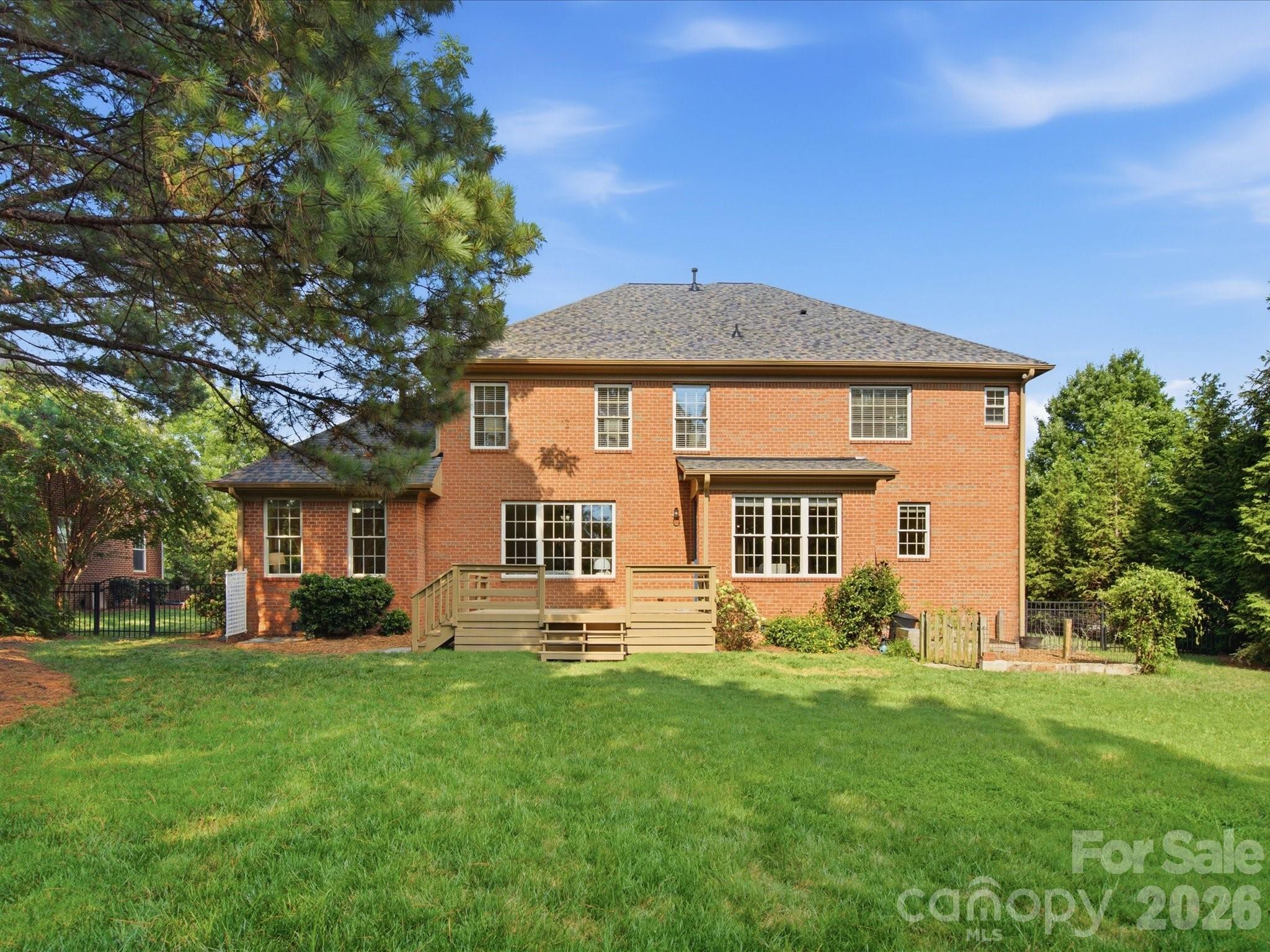 3209 Hartford Way