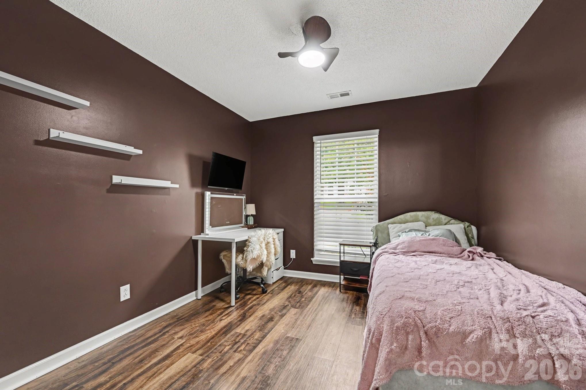 1906 Stonewyck Avenue Unit: 110