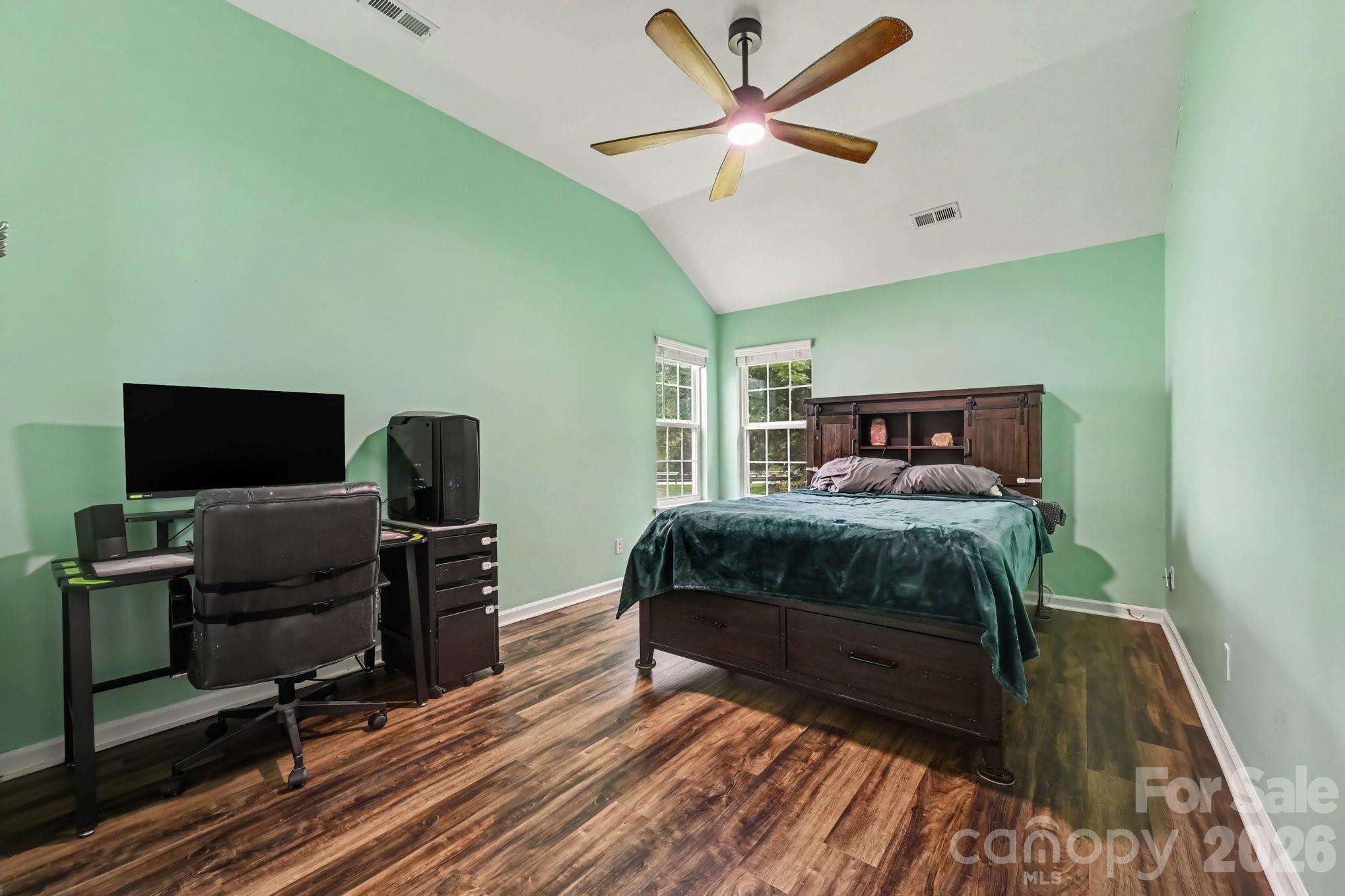 1906 Stonewyck Avenue Unit: 110