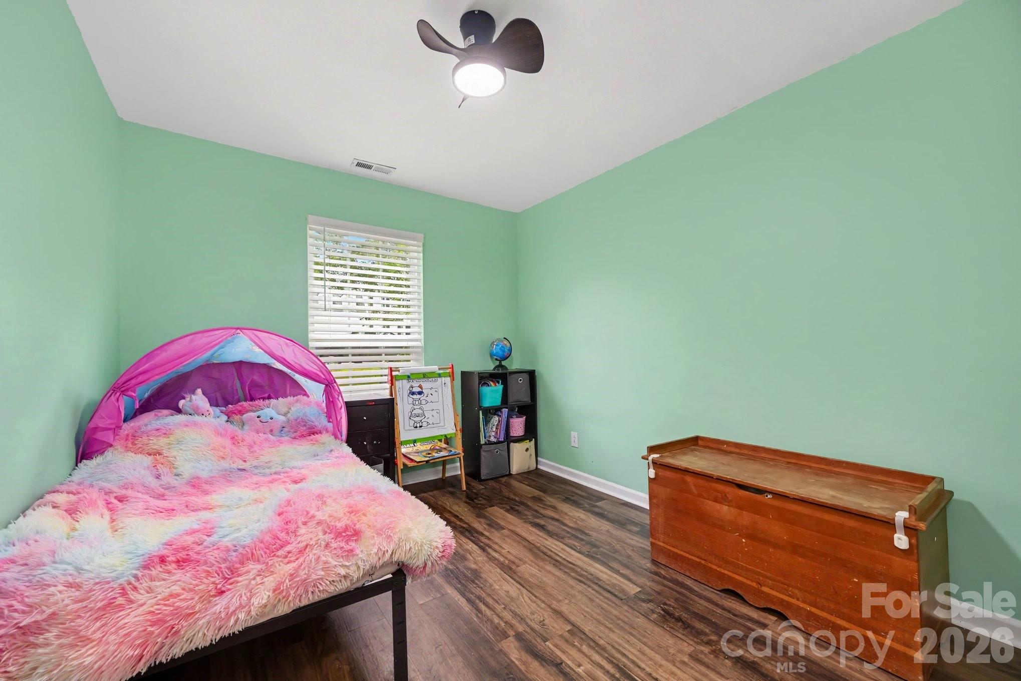1906 Stonewyck Avenue Unit: 110