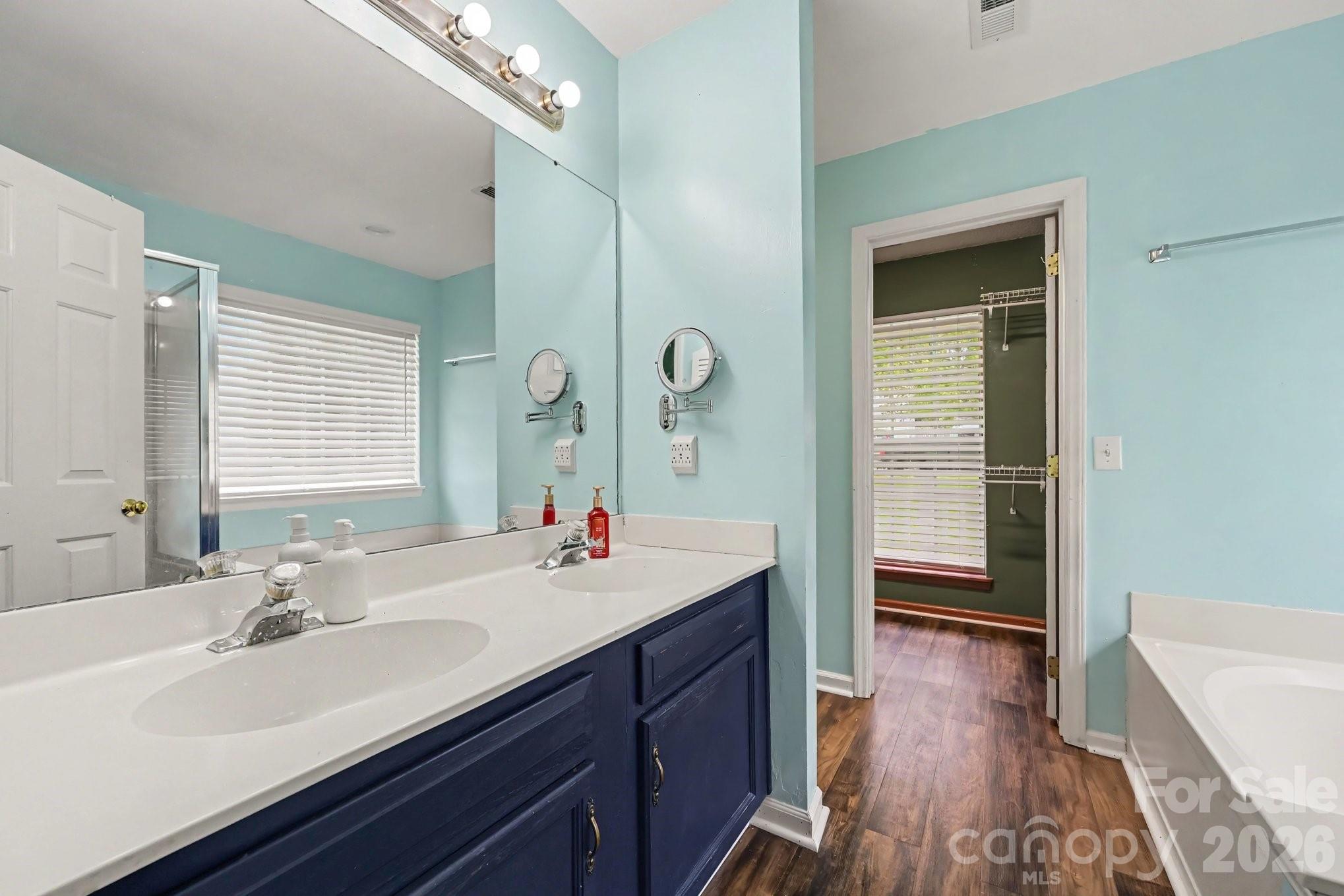 1906 Stonewyck Avenue Unit: 110