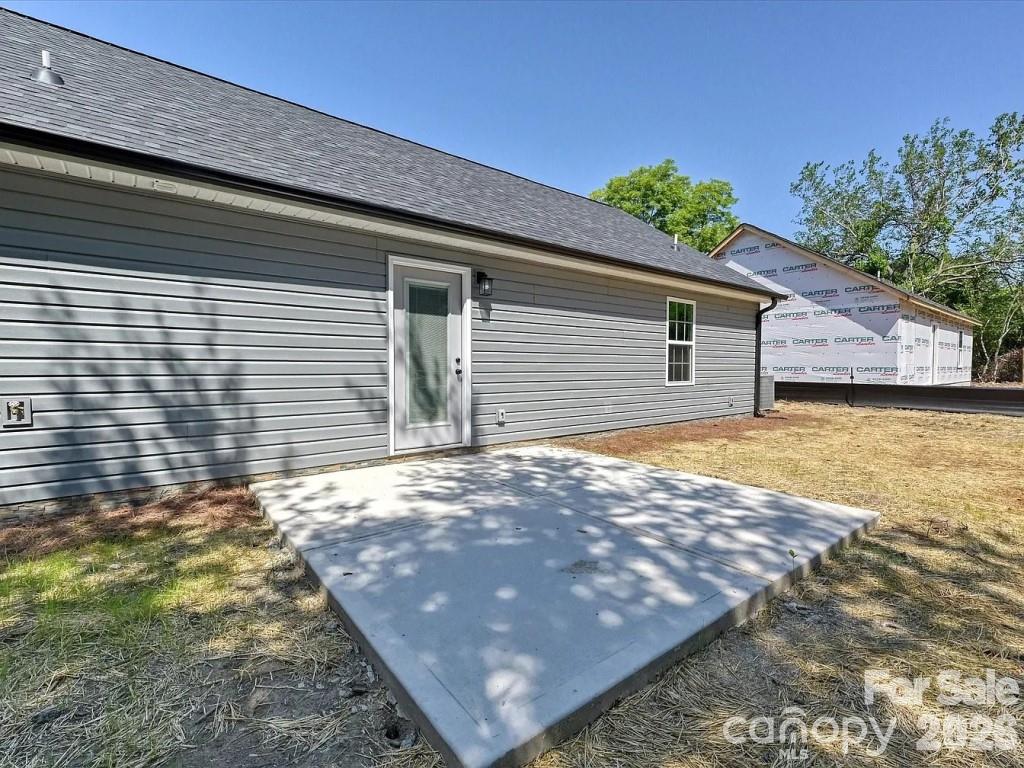 211 Ridley Street