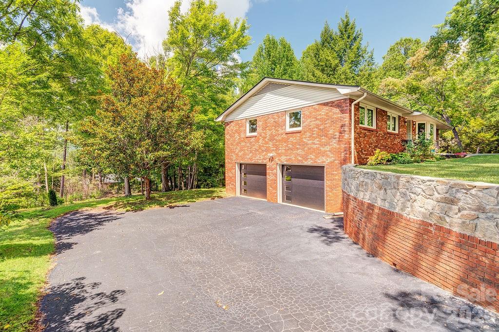 47 Deerwood Drive