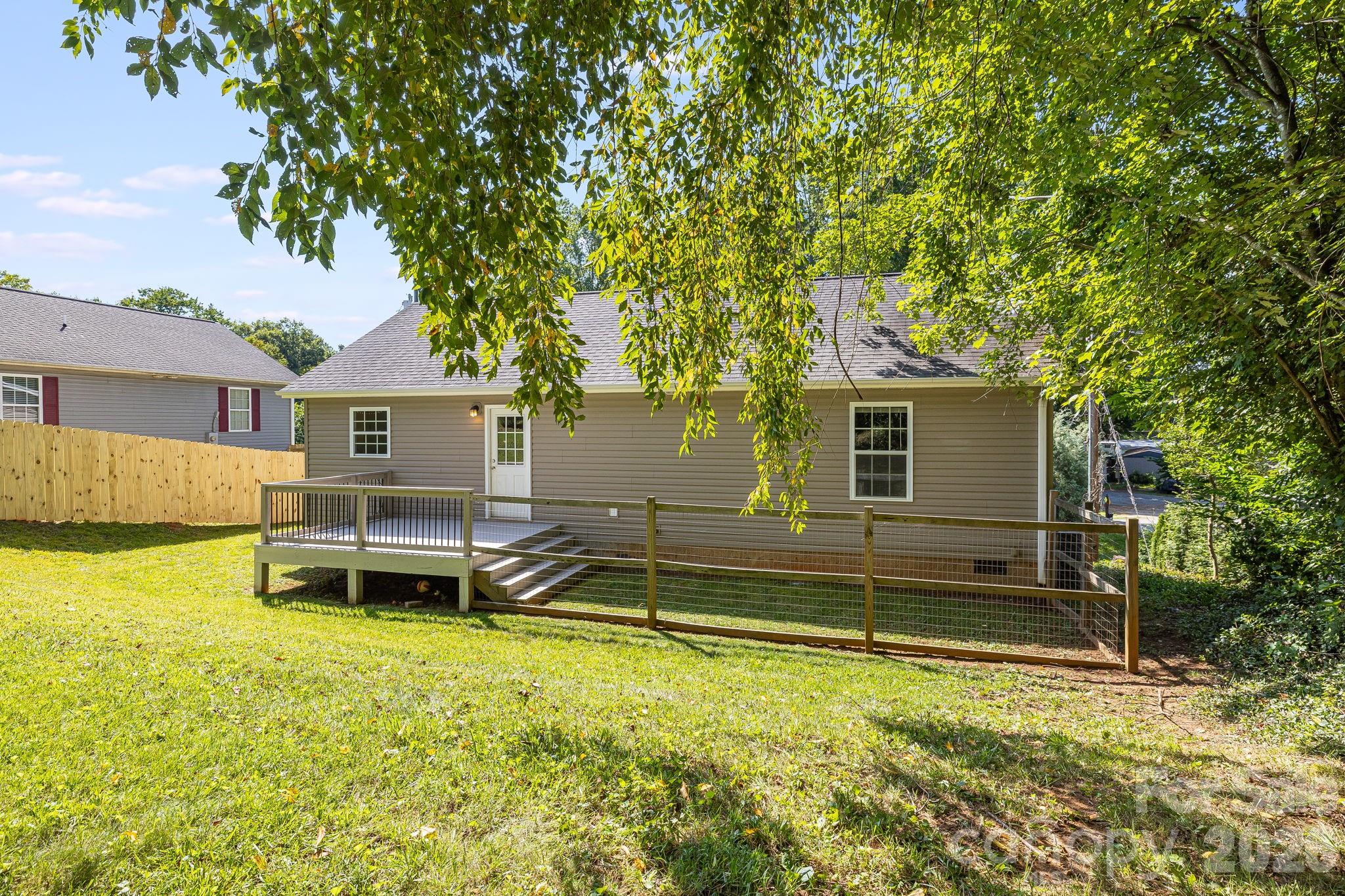 76 Selwyn Road
