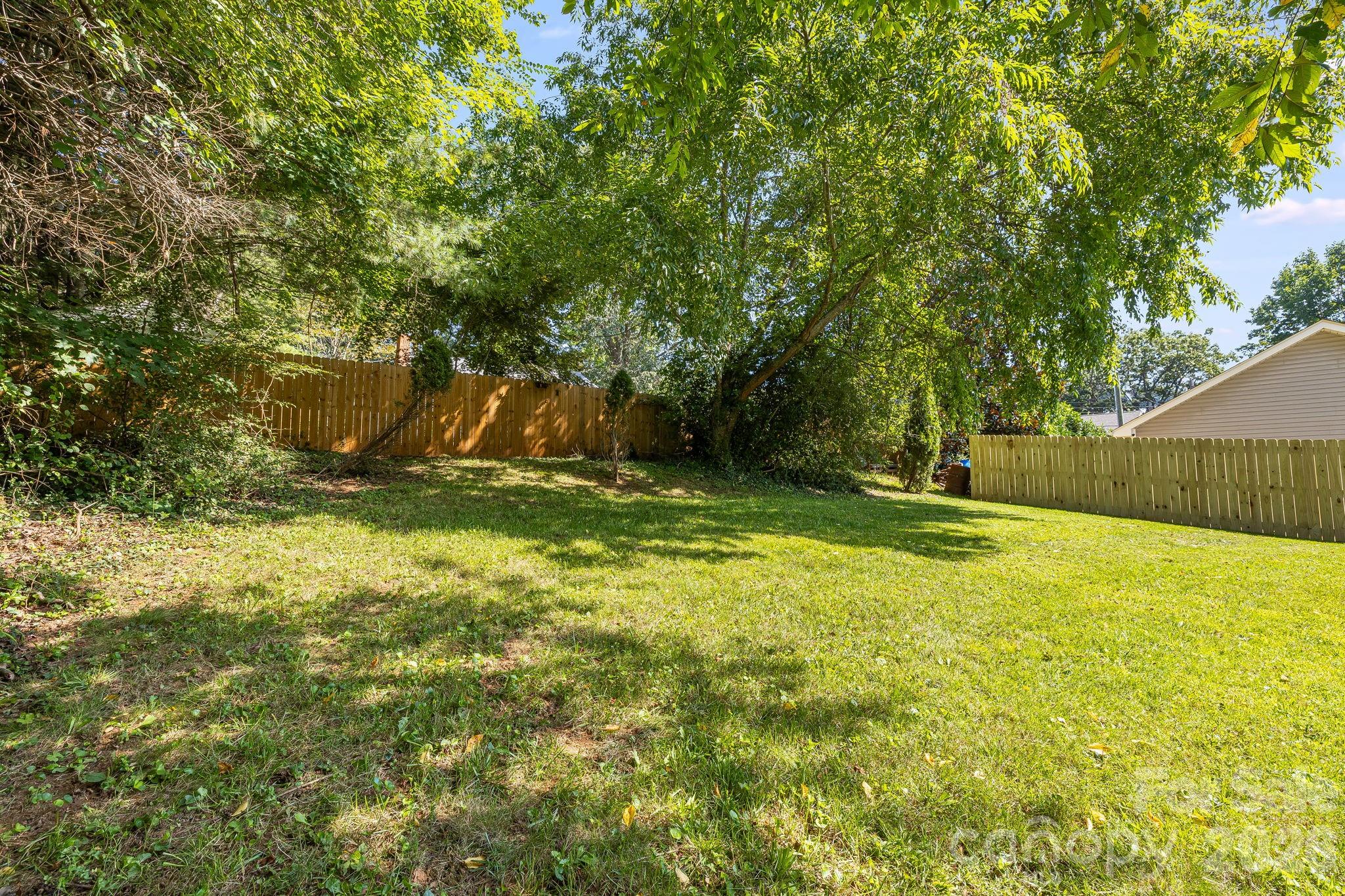 76 Selwyn Road