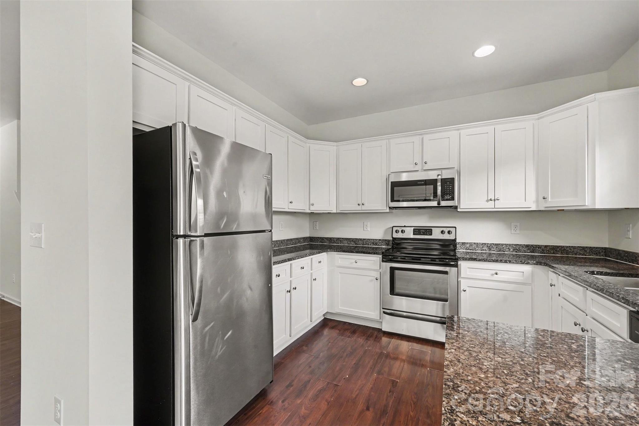 618 Oak Brook Drive