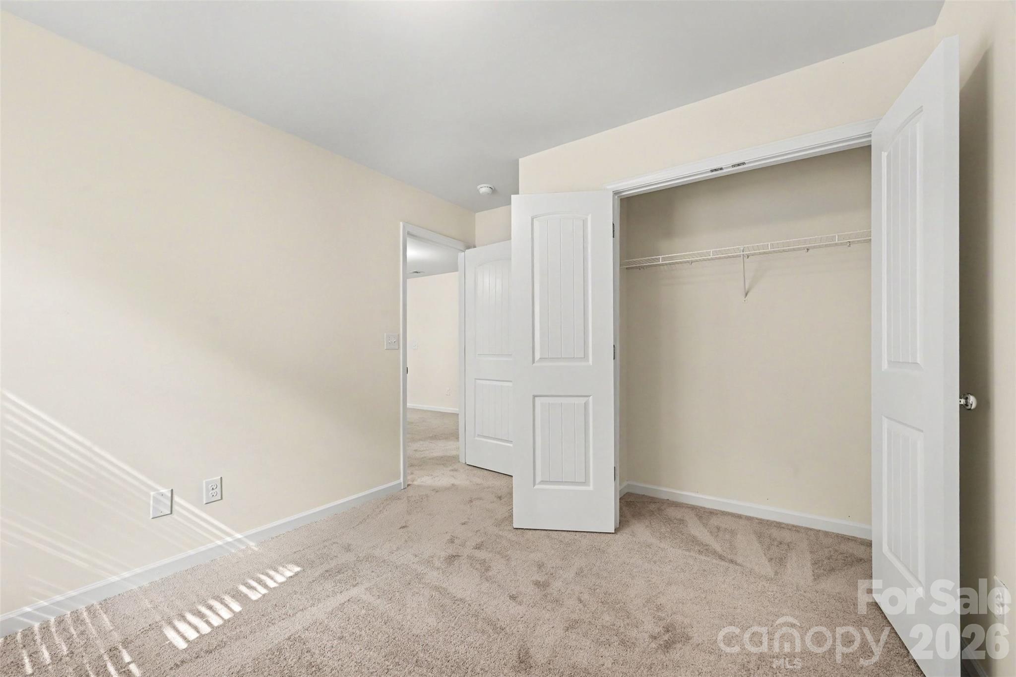 618 Oak Brook Drive