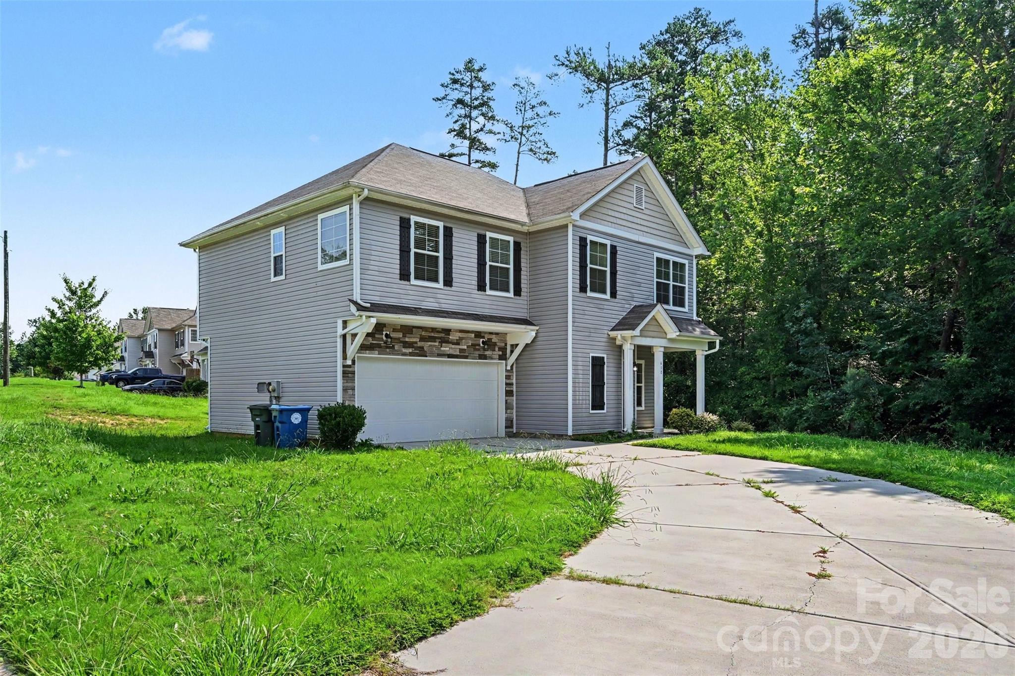 618 Oak Brook Drive