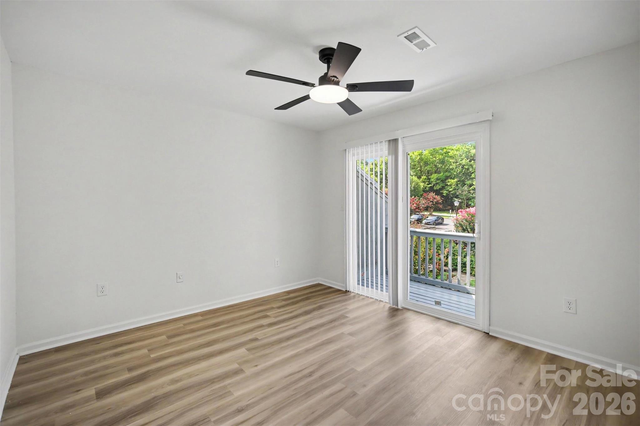 100 Willow Run Drive Unit: 33