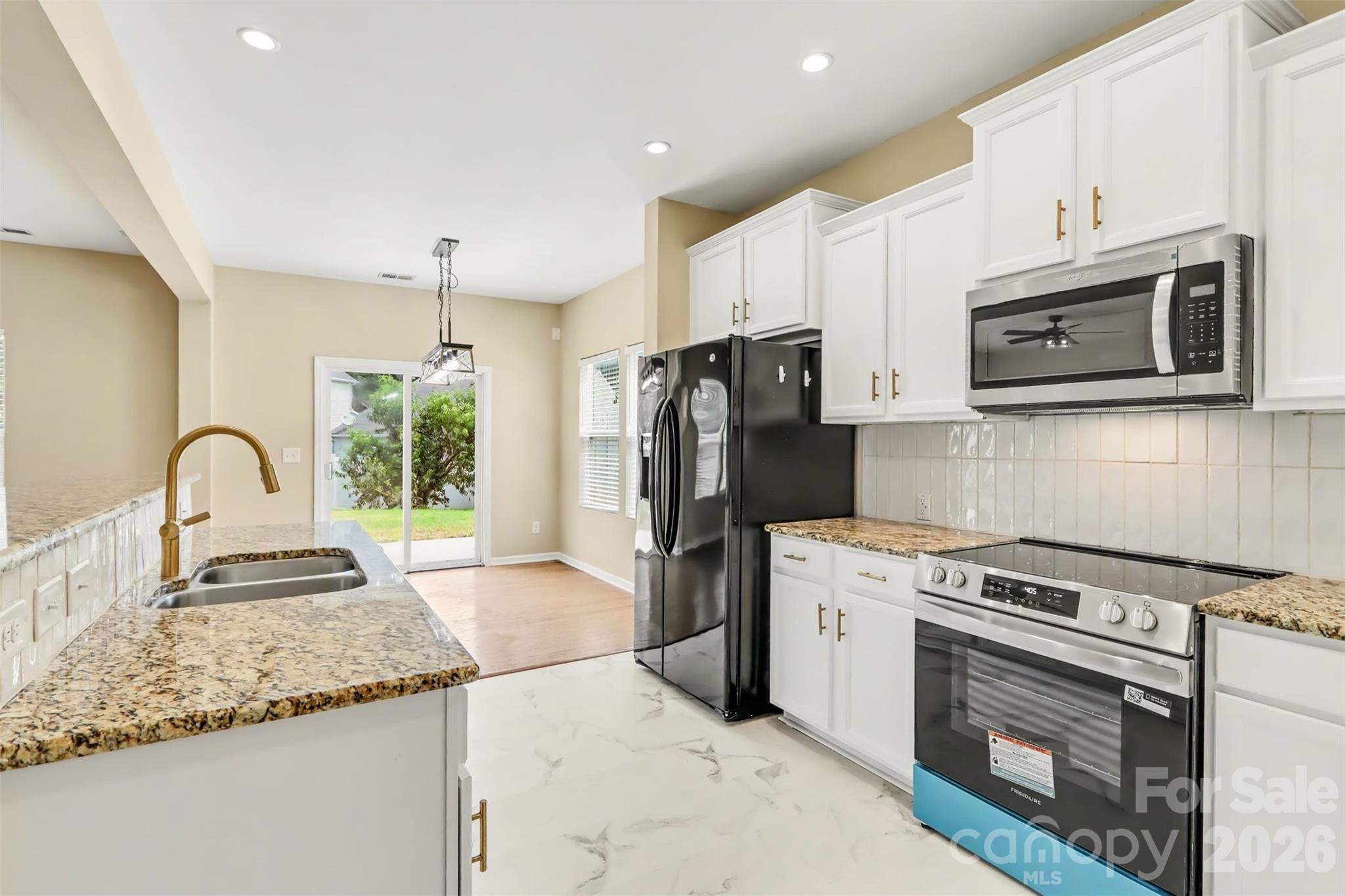 6814 Barefoot Forest Drive