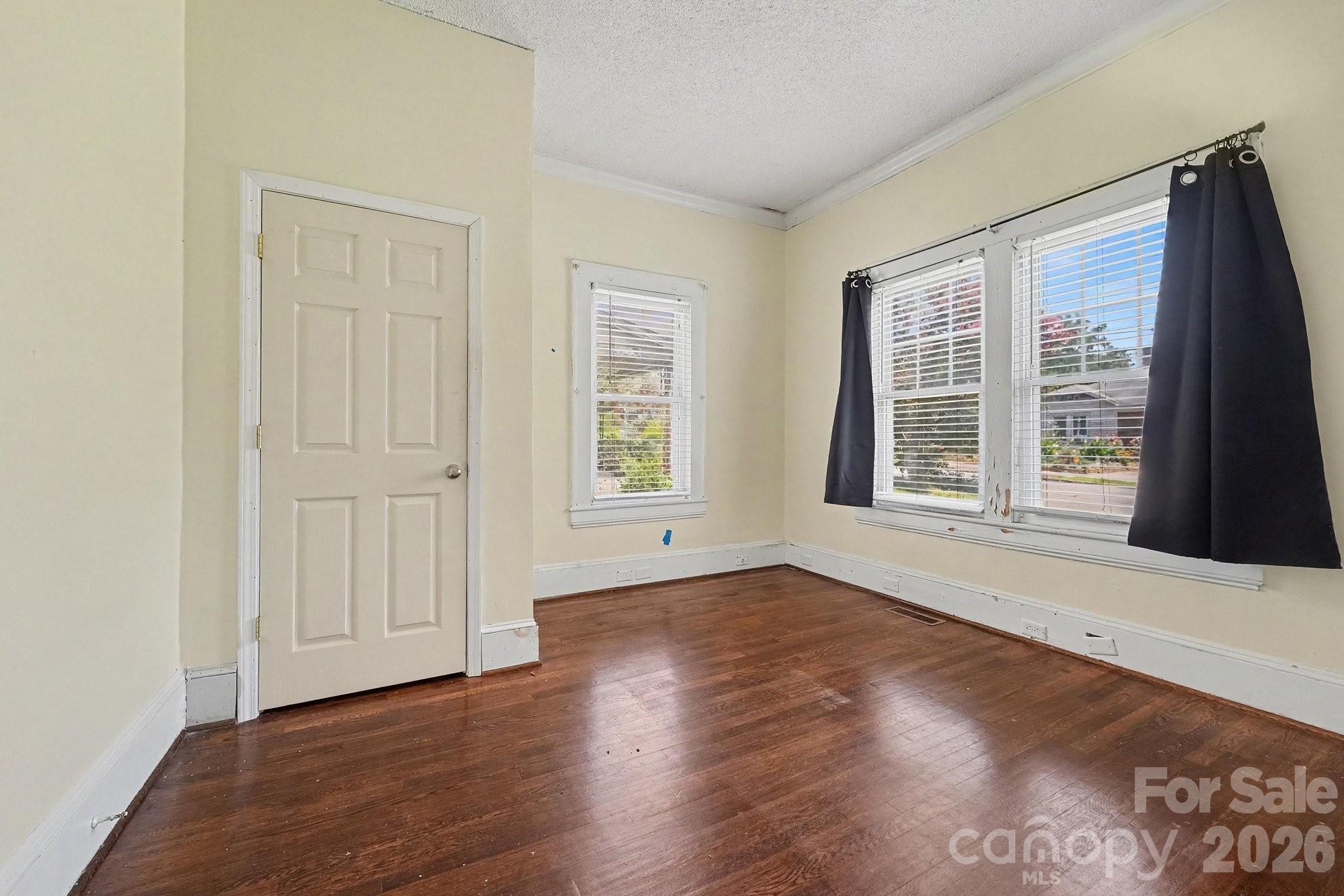 2828 Bon Air Avenue