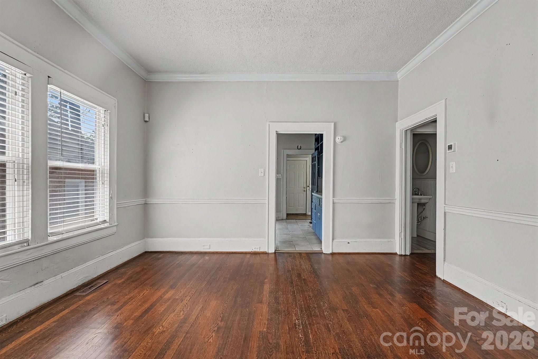 2828 Bon Air Avenue