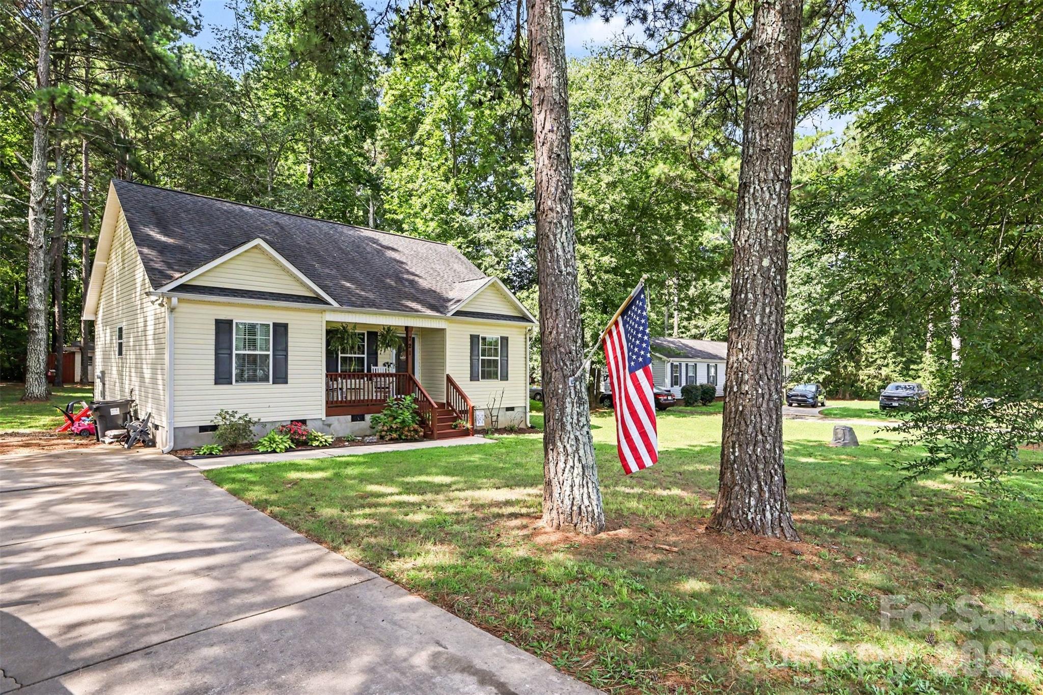 721 Daves Road