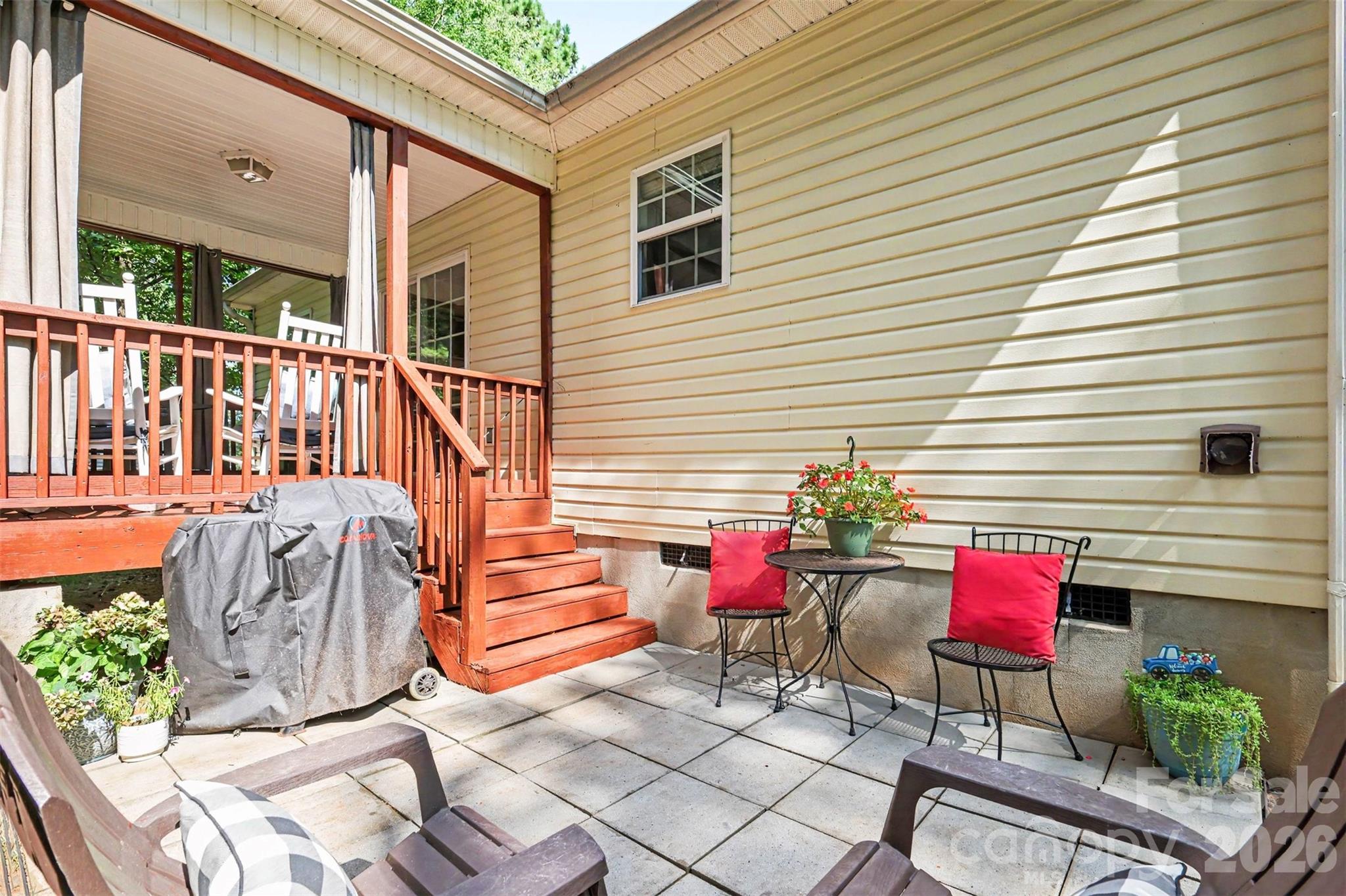 721 Daves Road