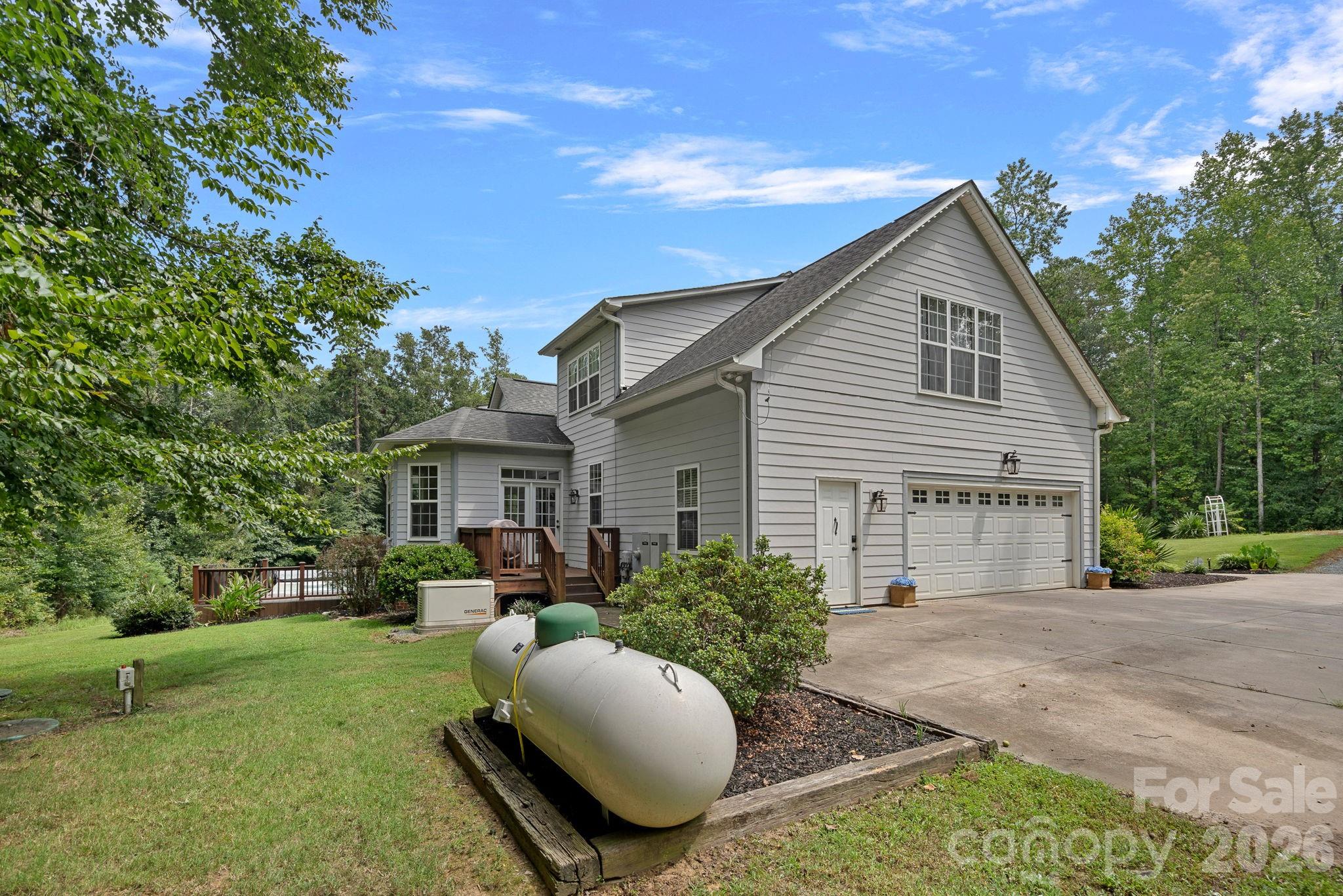3850 Oakdale Road