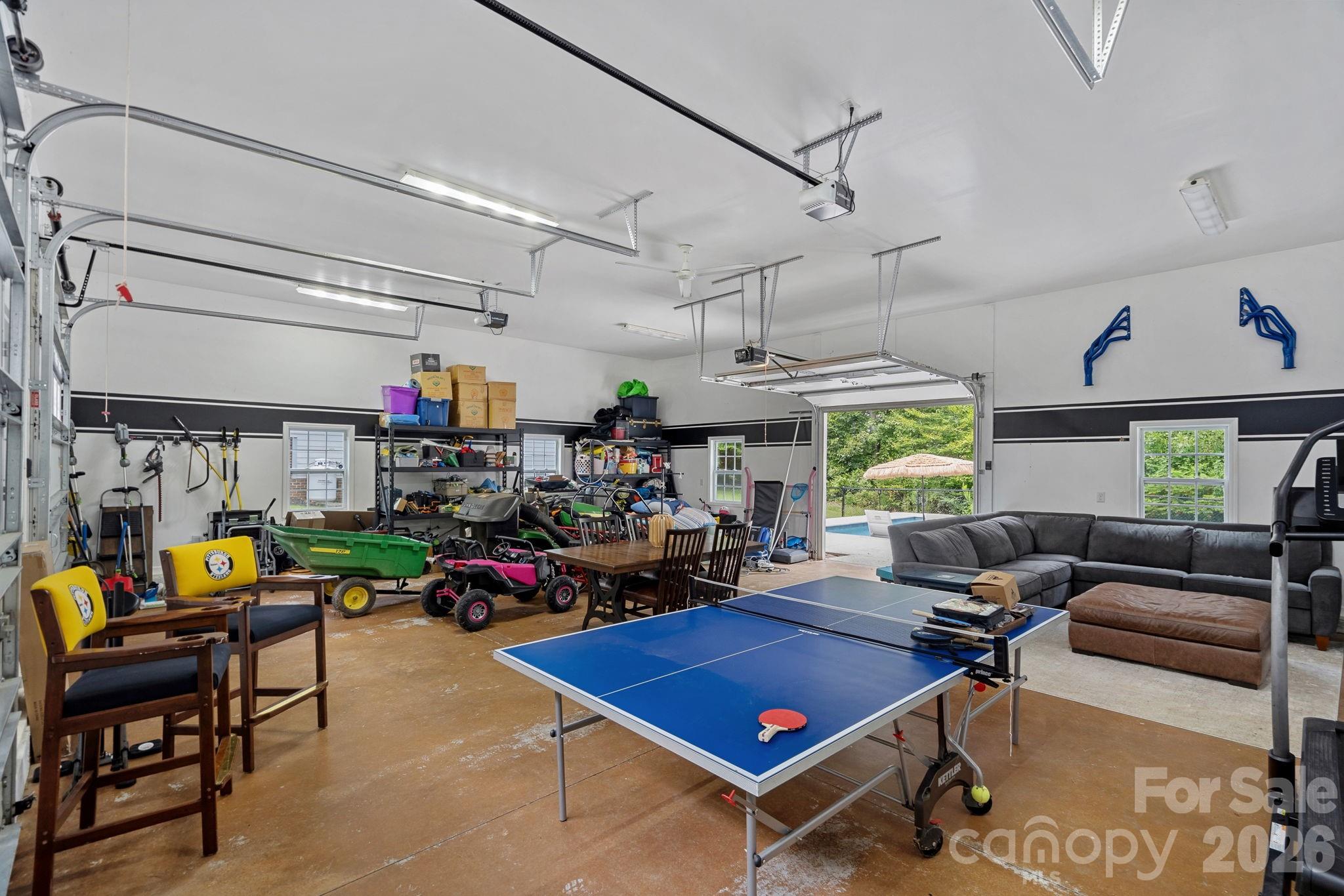 3850 Oakdale Road