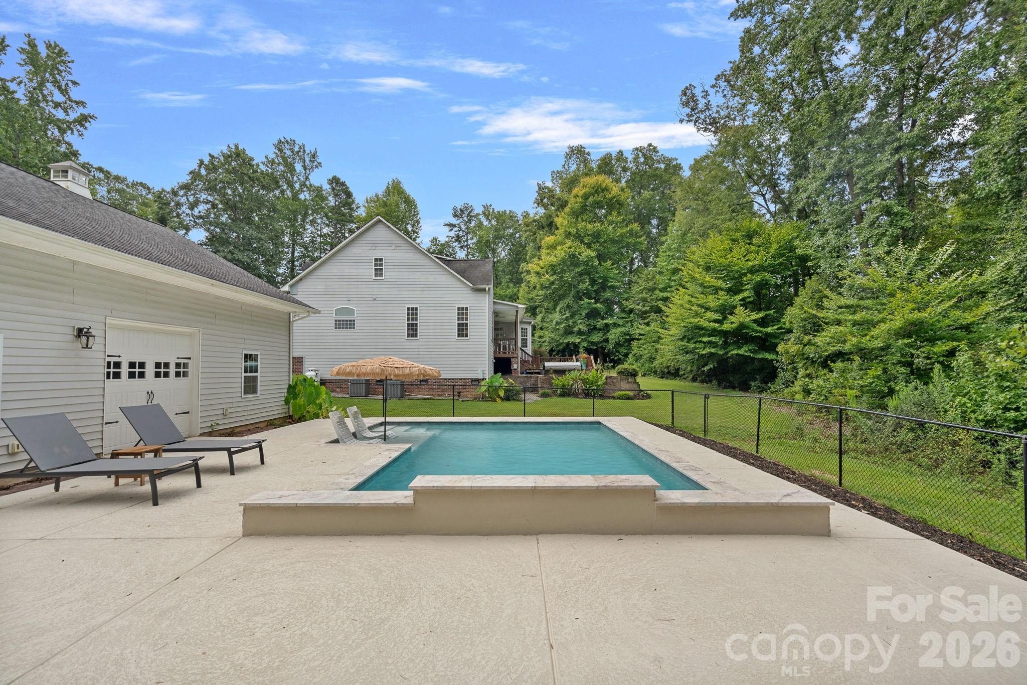 3850 Oakdale Road