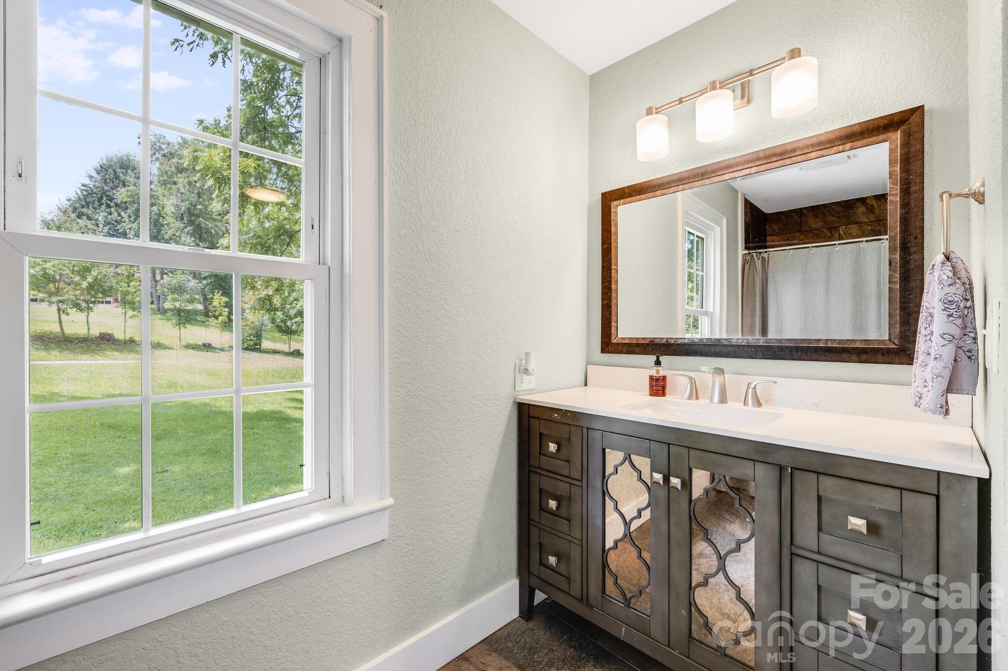 2117 Old Clyde Road