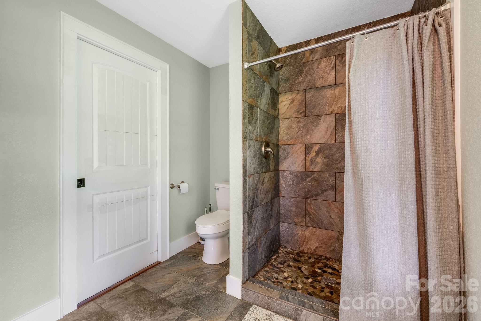 2117 Old Clyde Road