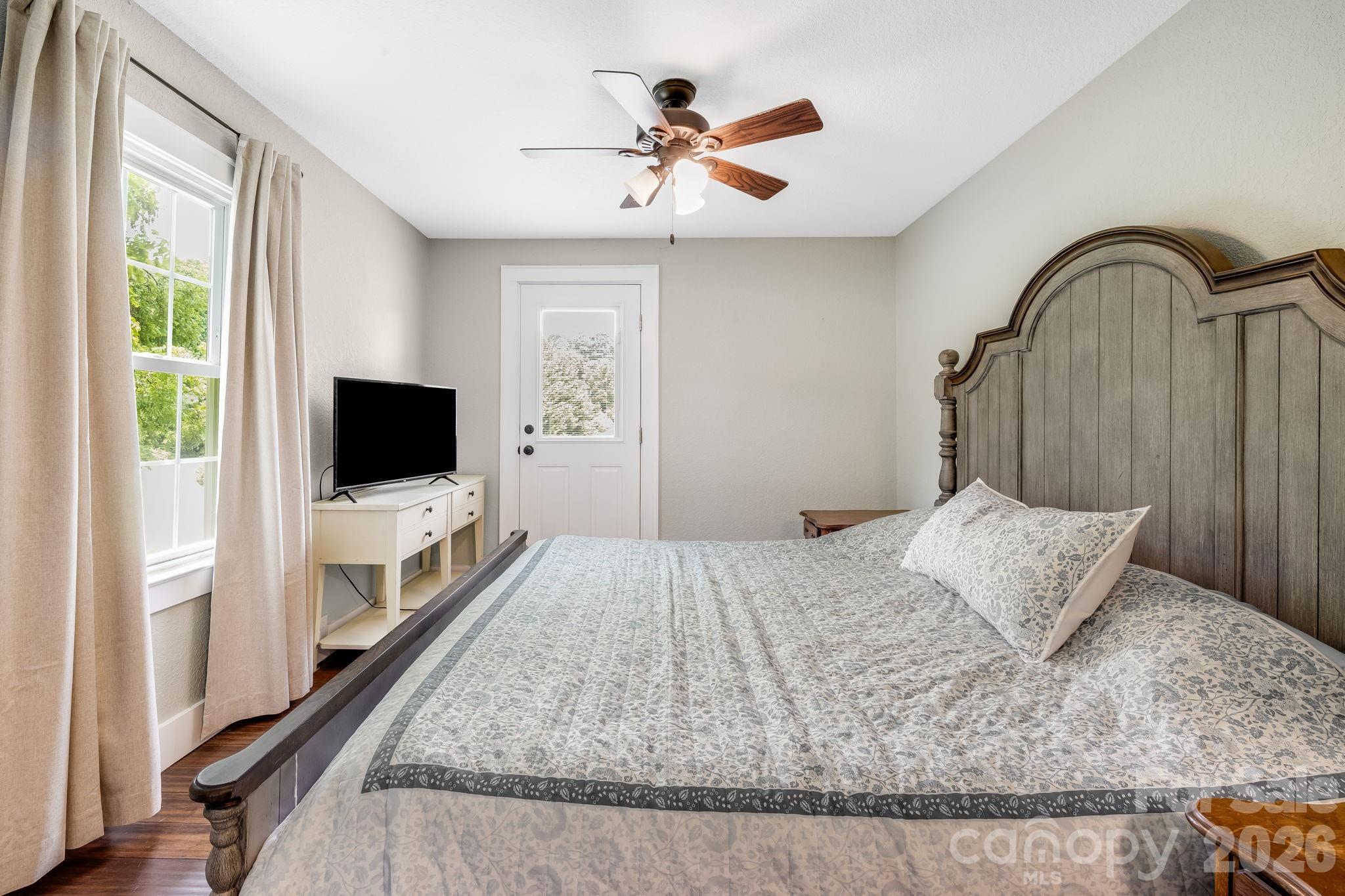 2117 Old Clyde Road
