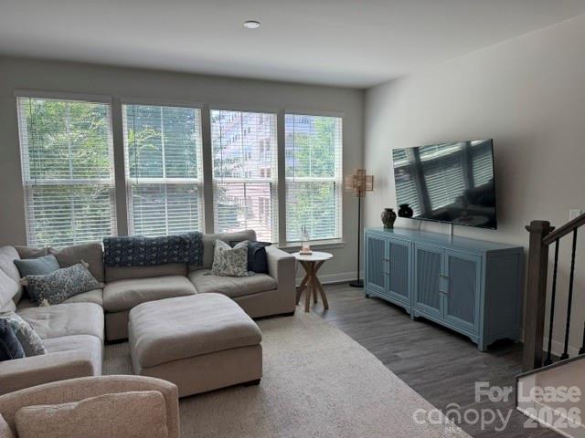 428 W Tremont Avenue