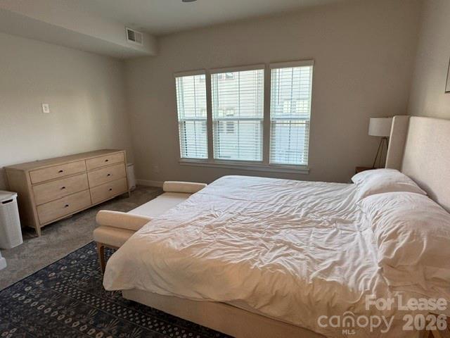 428 W Tremont Avenue