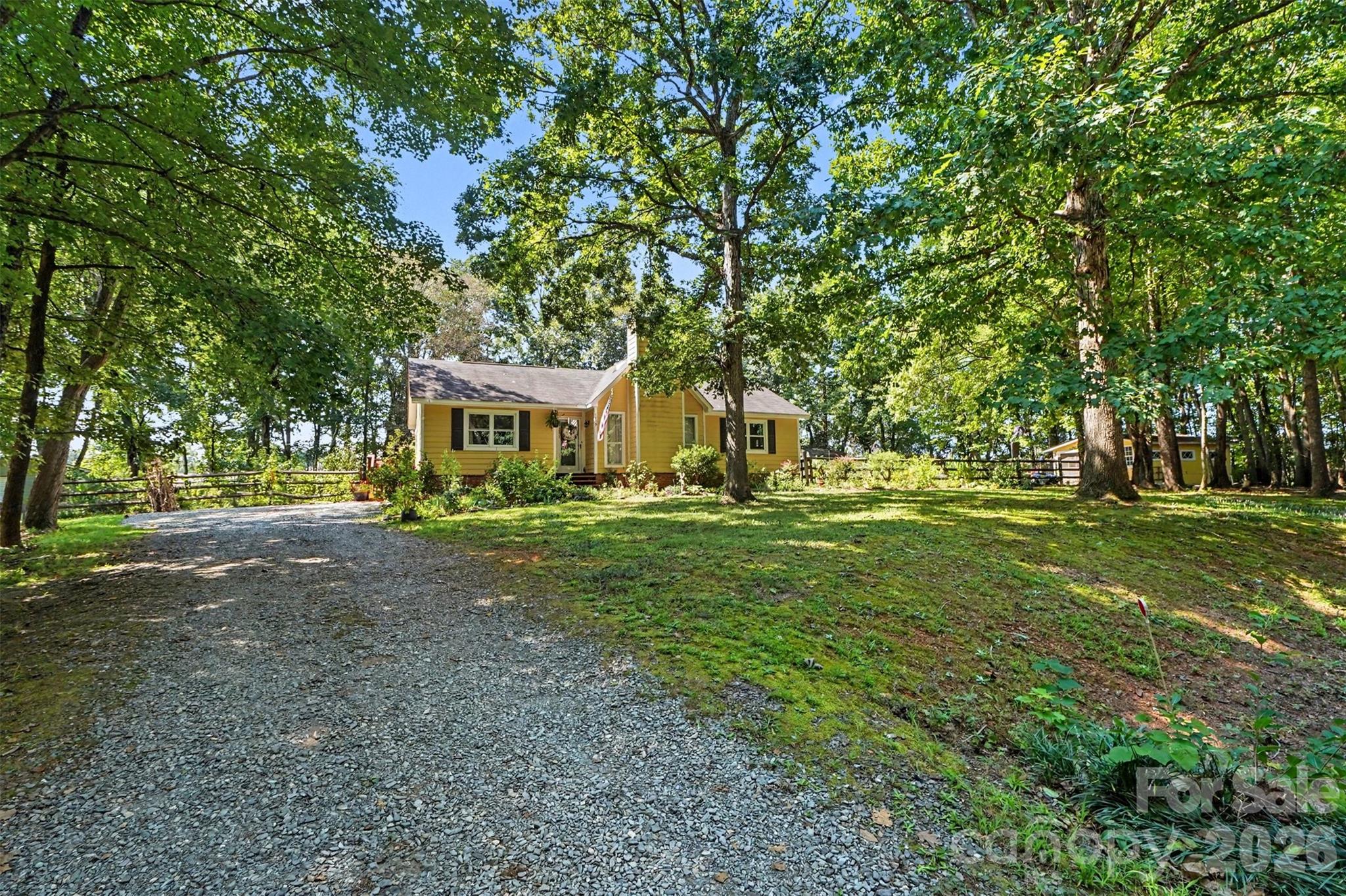 1419 Parkside Drive
