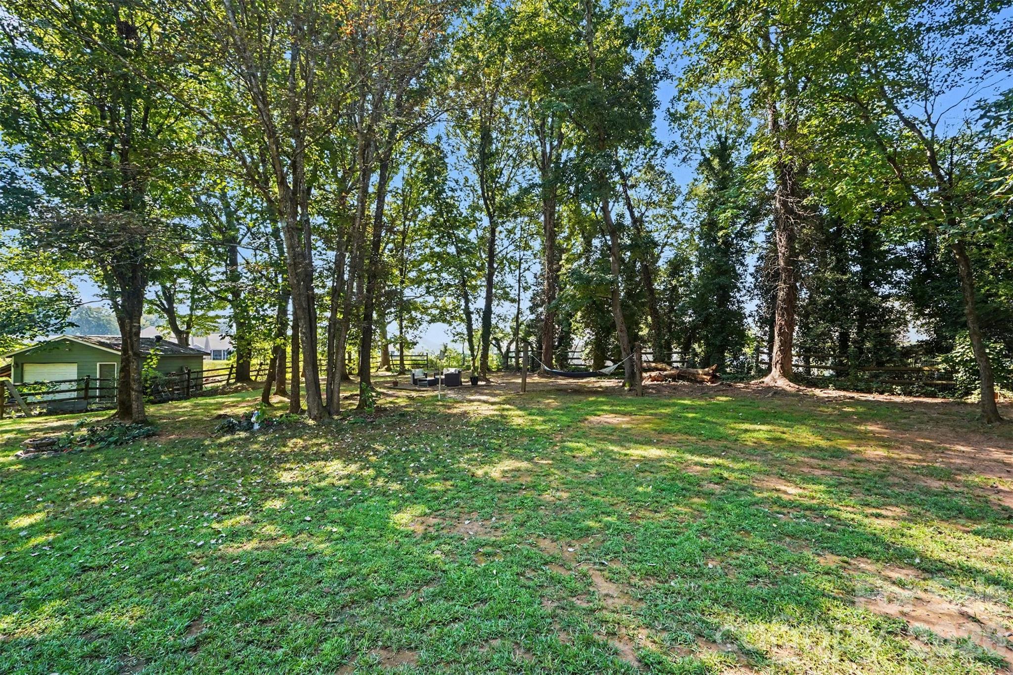 1419 Parkside Drive