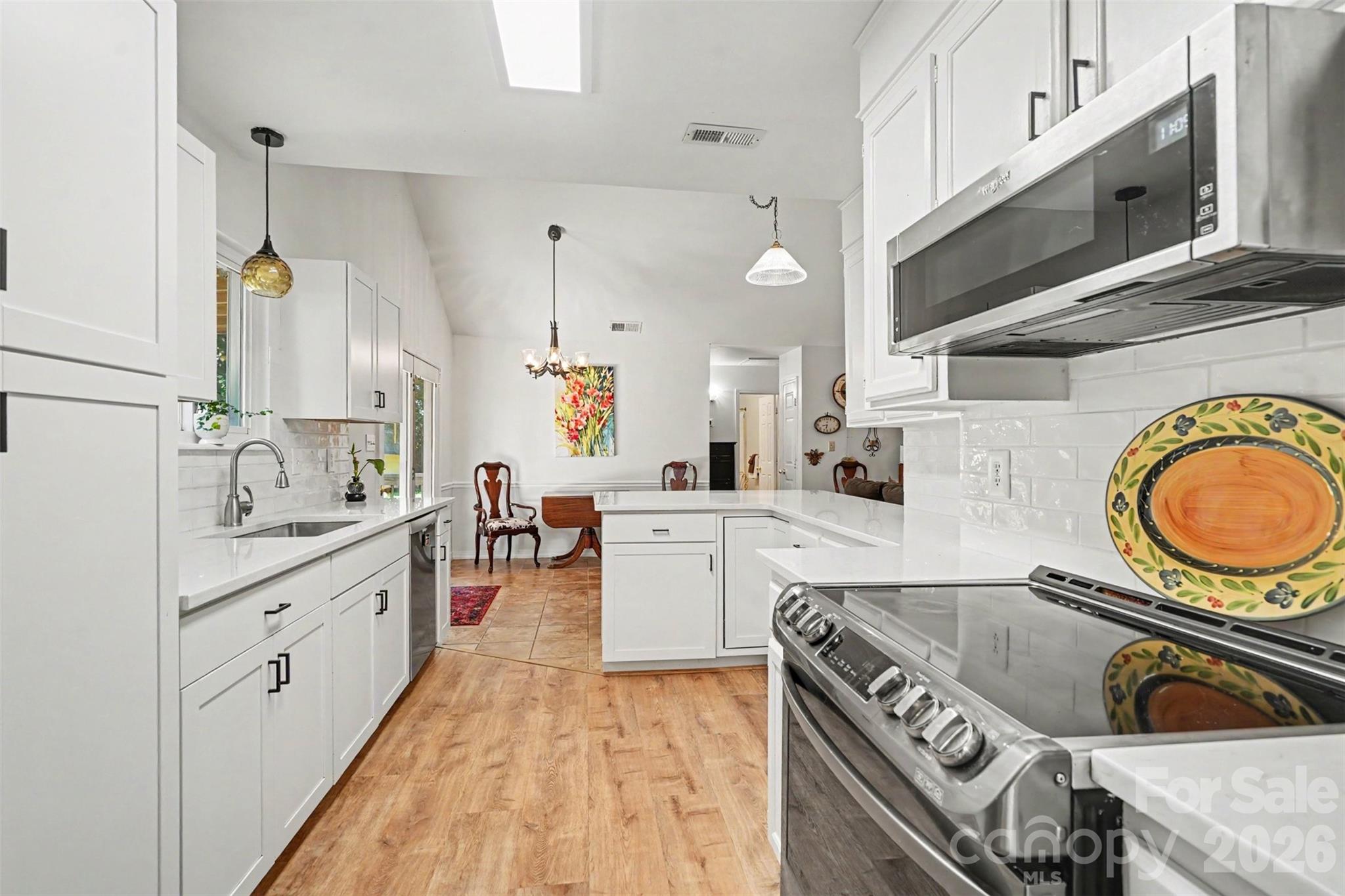 1419 Parkside Drive