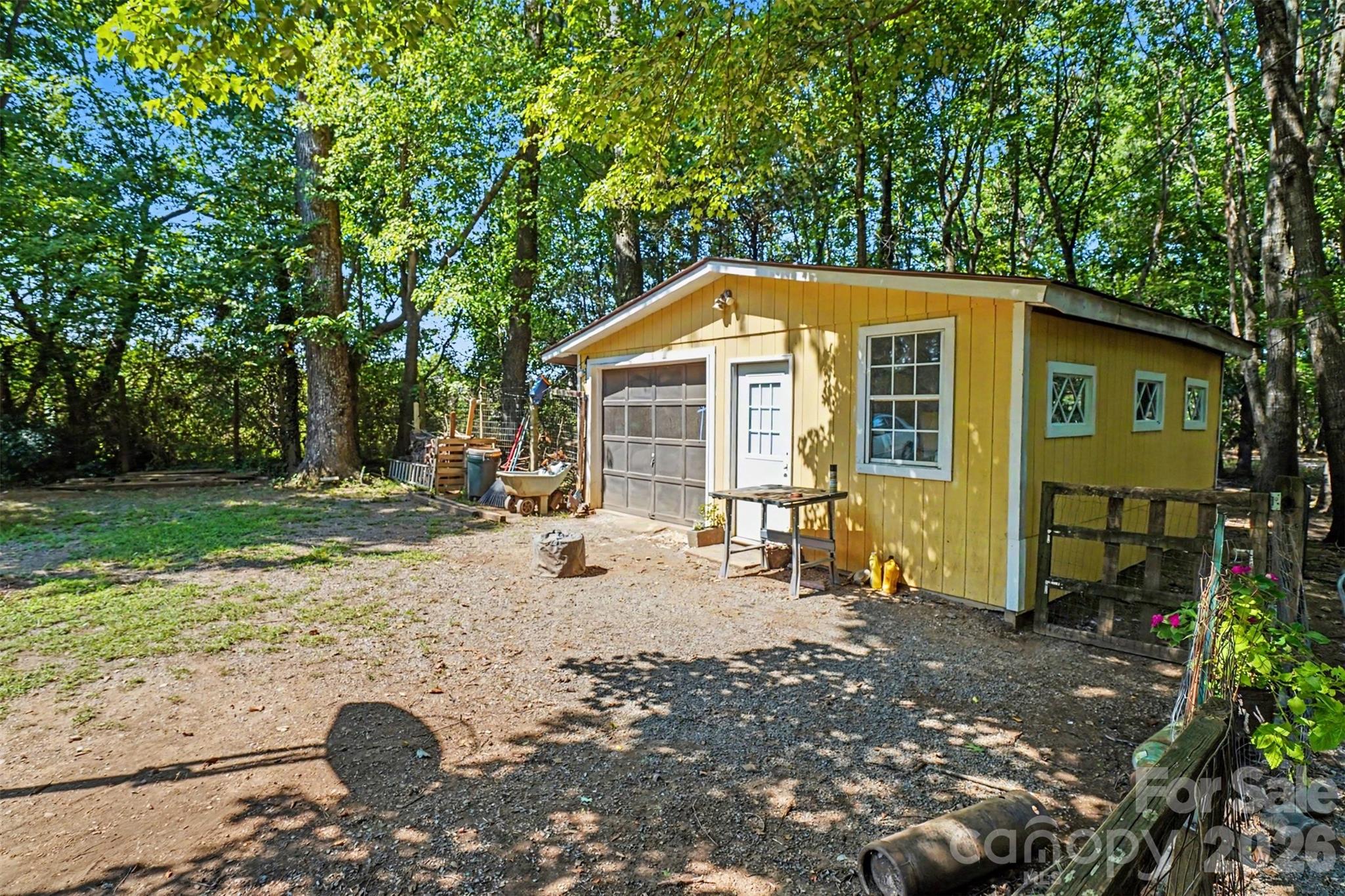 1419 Parkside Drive